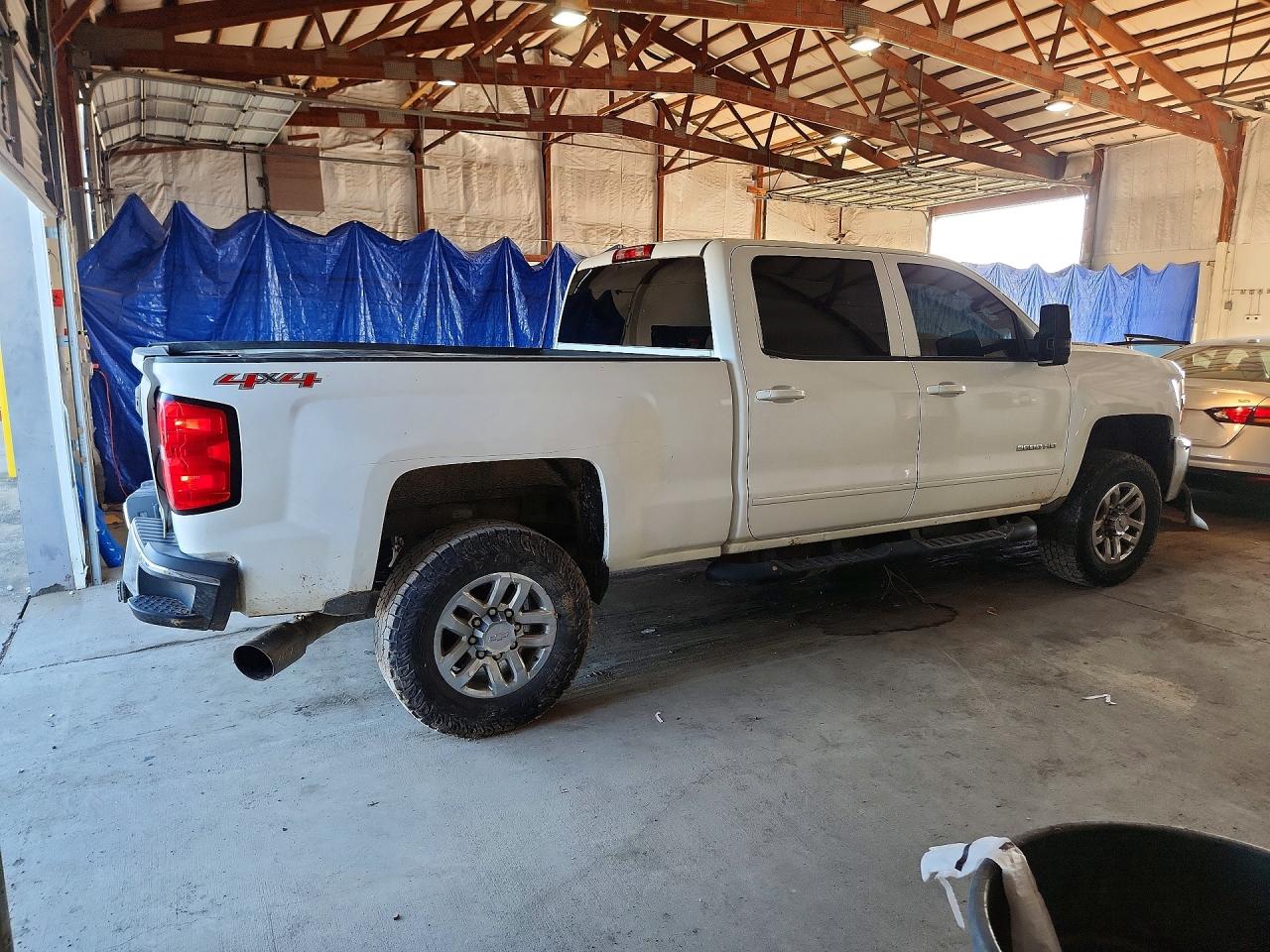 2015 Chevrolet Silverado K2500 Heavy Duty Lt White vin: 1GC1KVE87FF606394