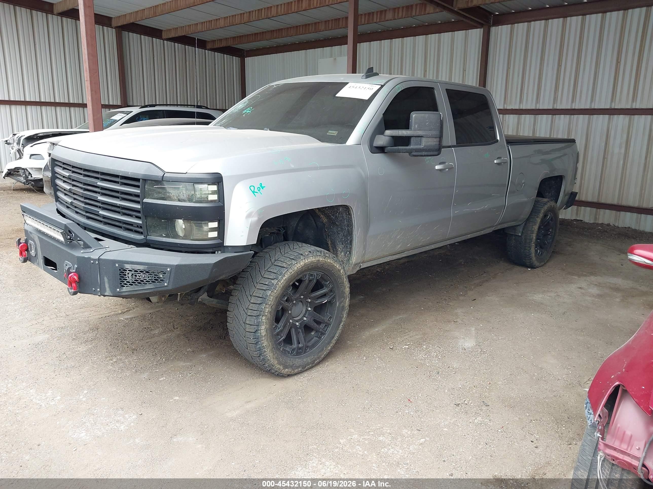 2015 Chevrolet Silverado 2500hd Lt Silver vin: 1GC1KVE88FF561529