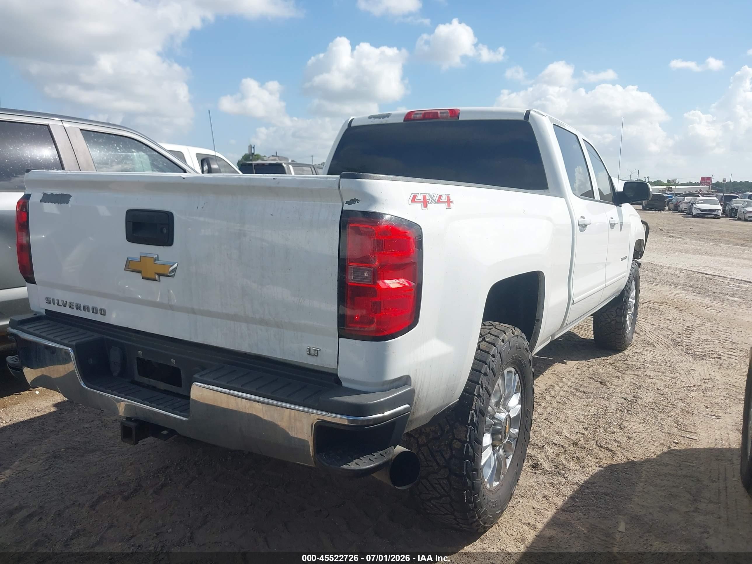 2015 Chevrolet Silverado 2500hd Built After Aug 14 Lt White vin: 1GC1KVE89FF508287