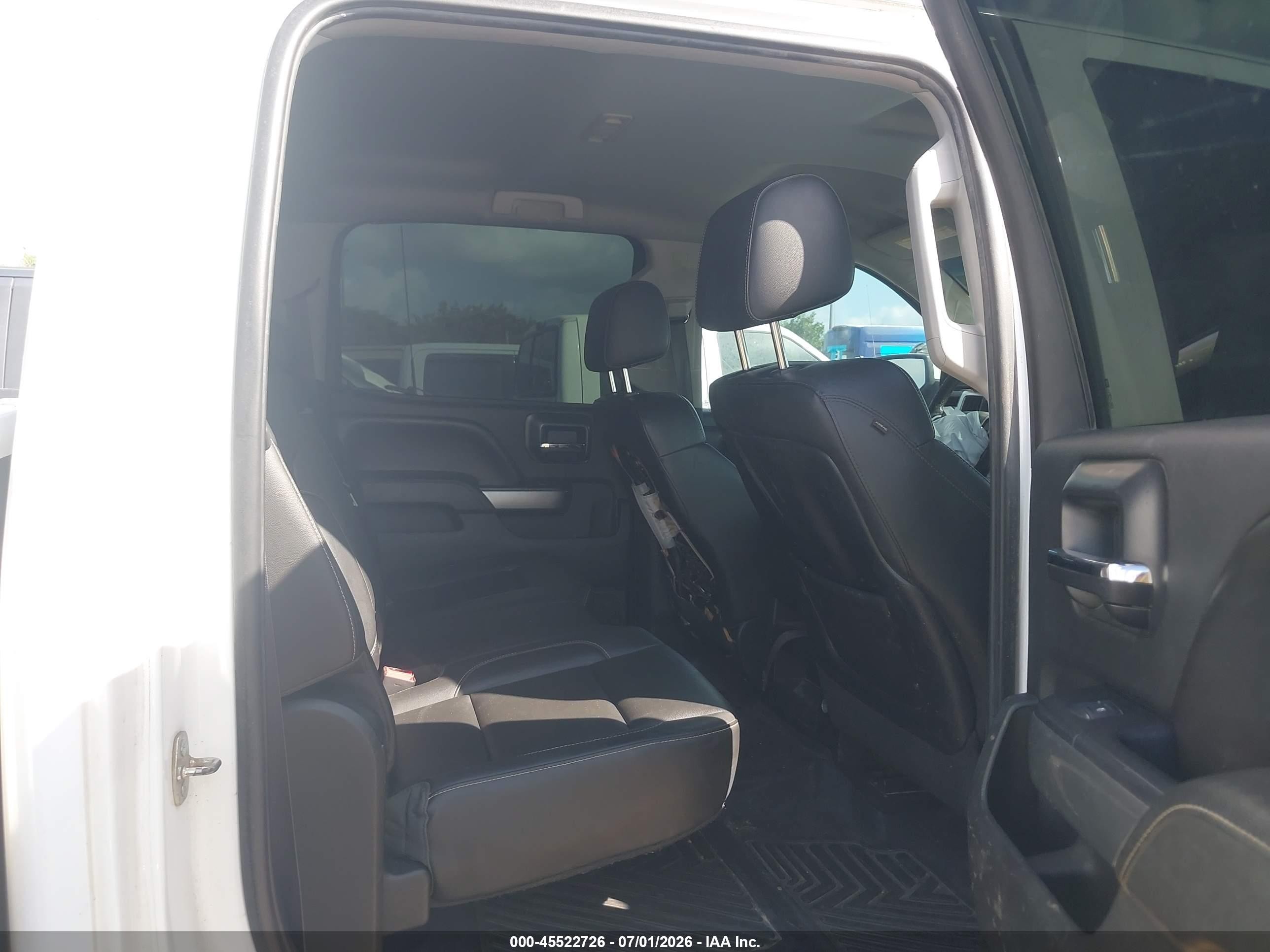 2015 Chevrolet Silverado 2500hd Built After Aug 14 Lt White vin: 1GC1KVE89FF508287