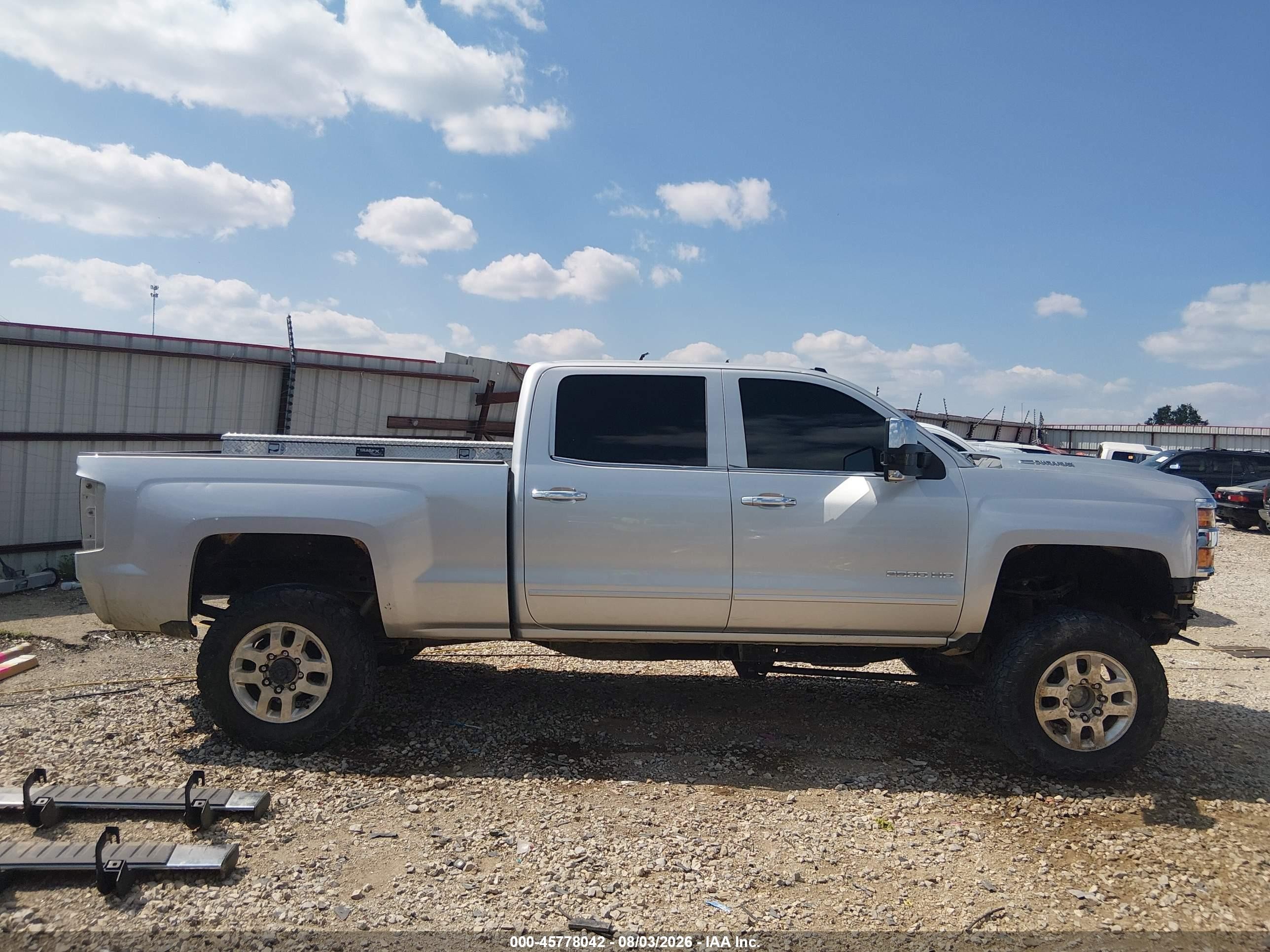 2015 Chevrolet Silverado 2500hd Built After Aug 14 Lt Silver vin: 1GC1KVE89FF588545