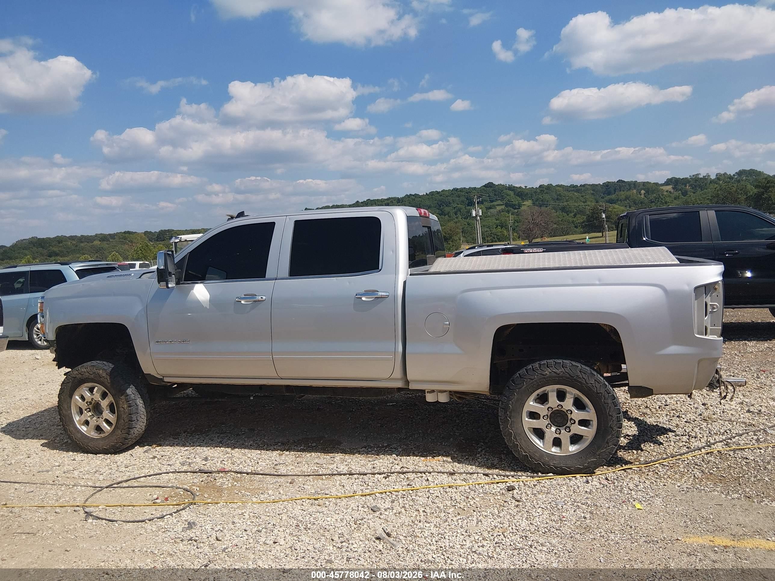 2015 Chevrolet Silverado 2500hd Built After Aug 14 Lt Silver vin: 1GC1KVE89FF588545
