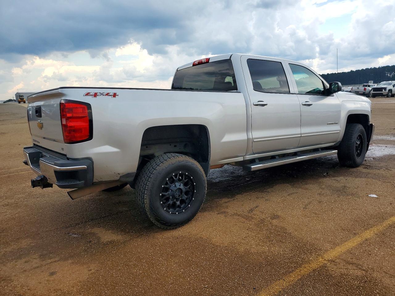 2015 Chevrolet Silverado K2500 Heavy Duty Lt Silver vin: 1GC1KVEG0FF516804