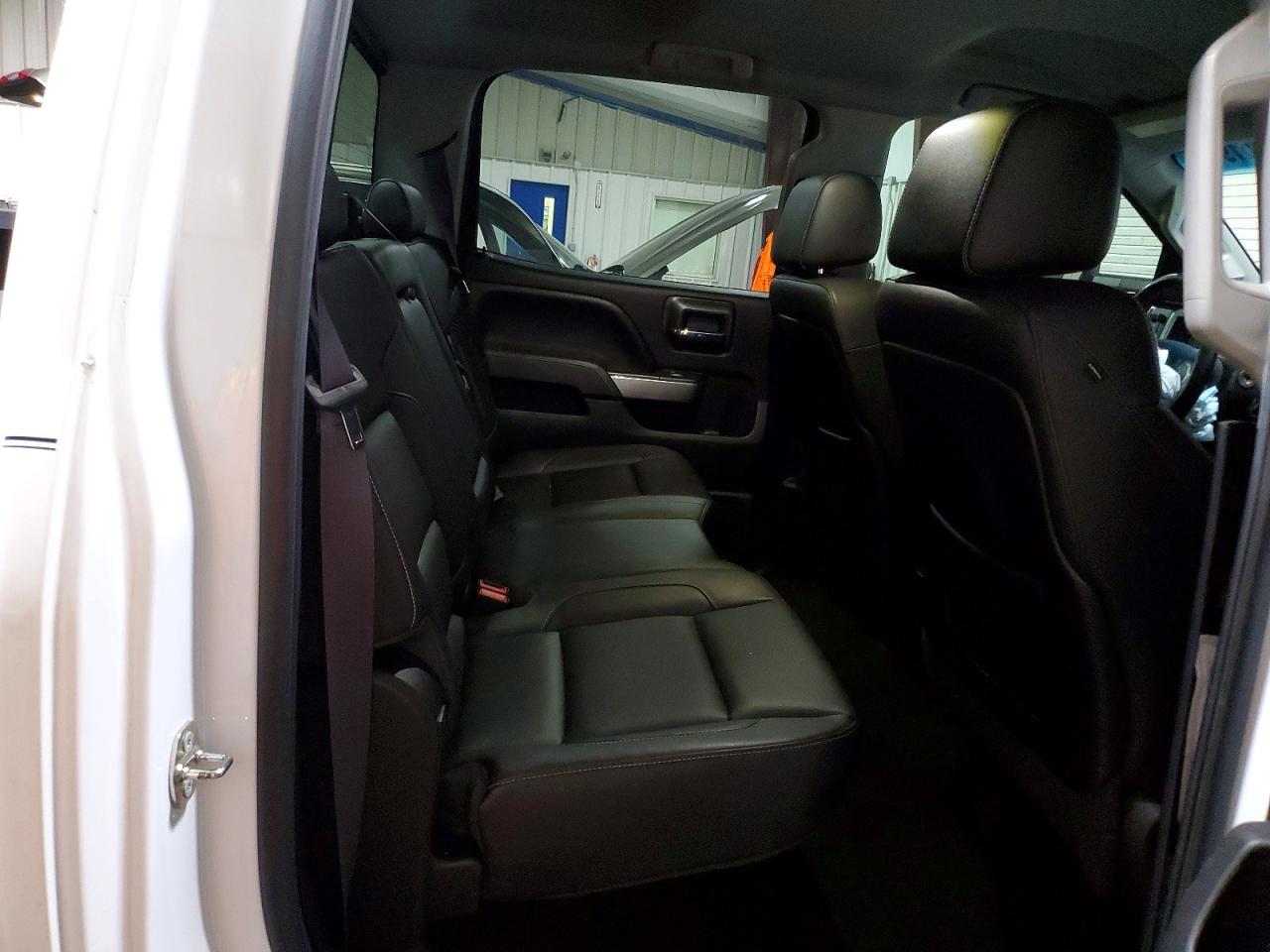 2015 Chevrolet Silverado K2500 Heavy Duty Lt White vin: 1GC1KVEG1FF518397