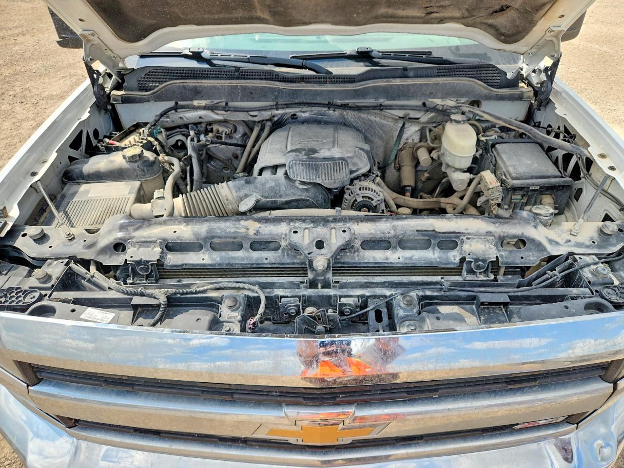 2015 Chevrolet Silverado K2500 Heavy Duty Lt White vin: 1GC1KVEG2FF136055