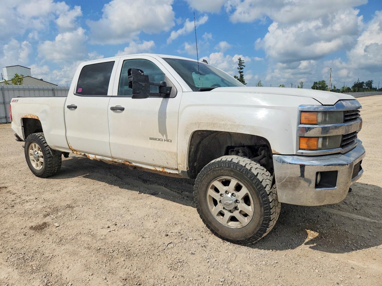 2015 Chevrolet Silverado K2500 Heavy Duty Lt White vin: 1GC1KVEG2FF136055