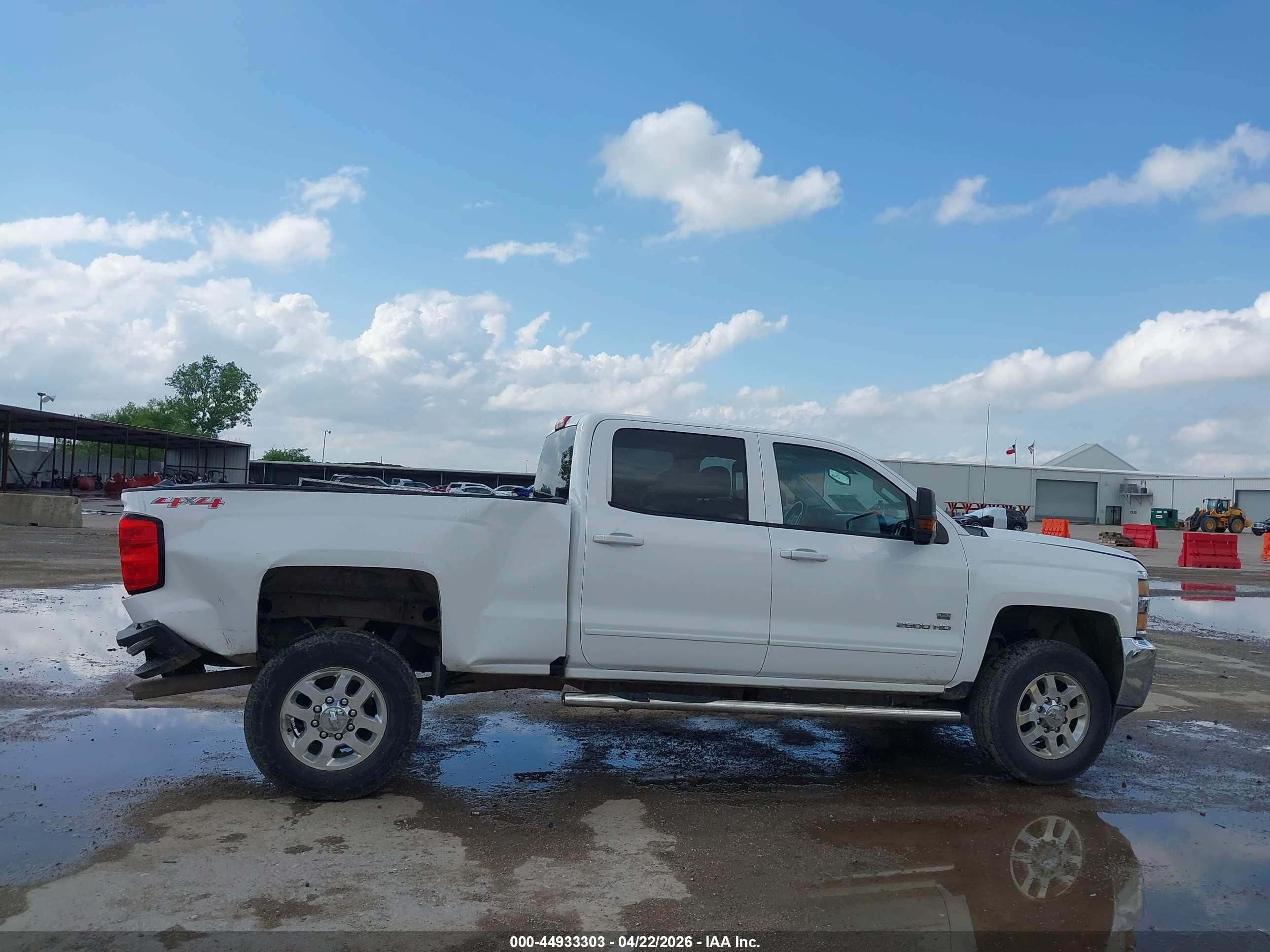 2015 Chevrolet Silverado 2500hd Lt White vin: 1GC1KVEG2FF674013