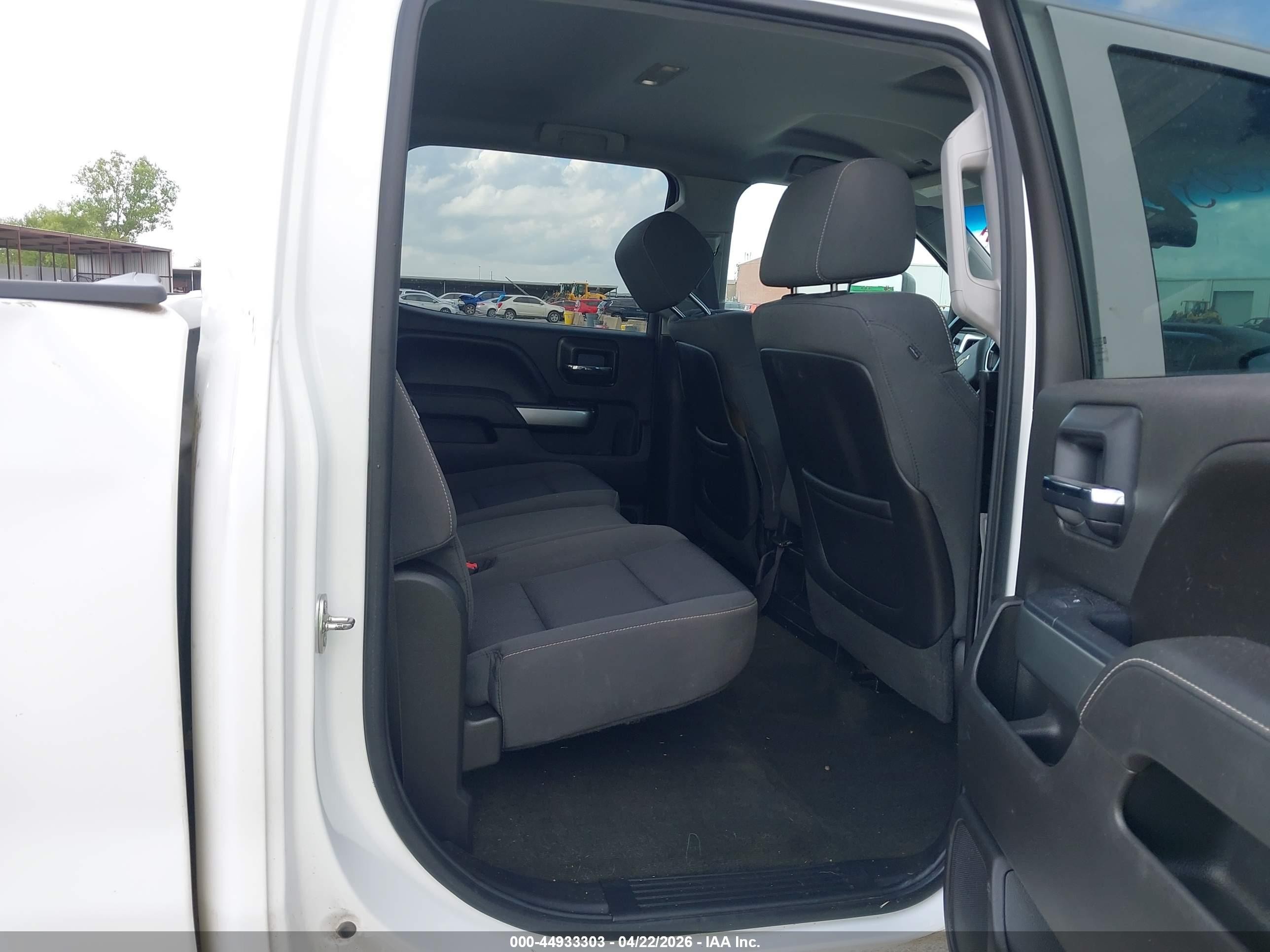 2015 Chevrolet Silverado 2500hd Lt White vin: 1GC1KVEG2FF674013