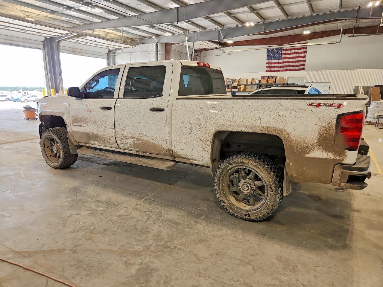 2015 Chevrolet Silverado K2500 Heavy Duty Lt White vin: 1GC1KVEG3FF163152