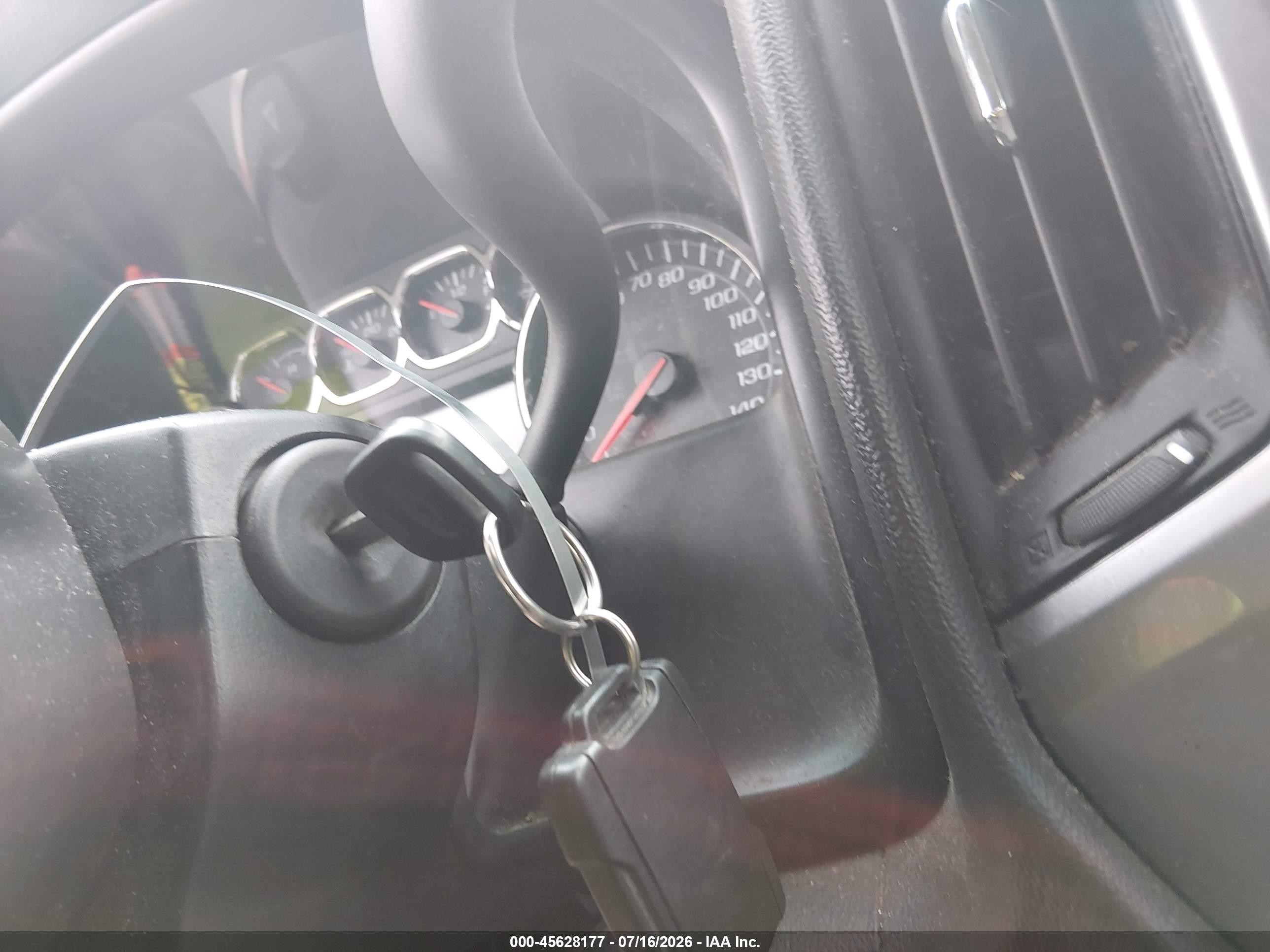 2015 Chevrolet Silverado 2500hd Lt Белый vin: 1GC1KVEG8FF108566