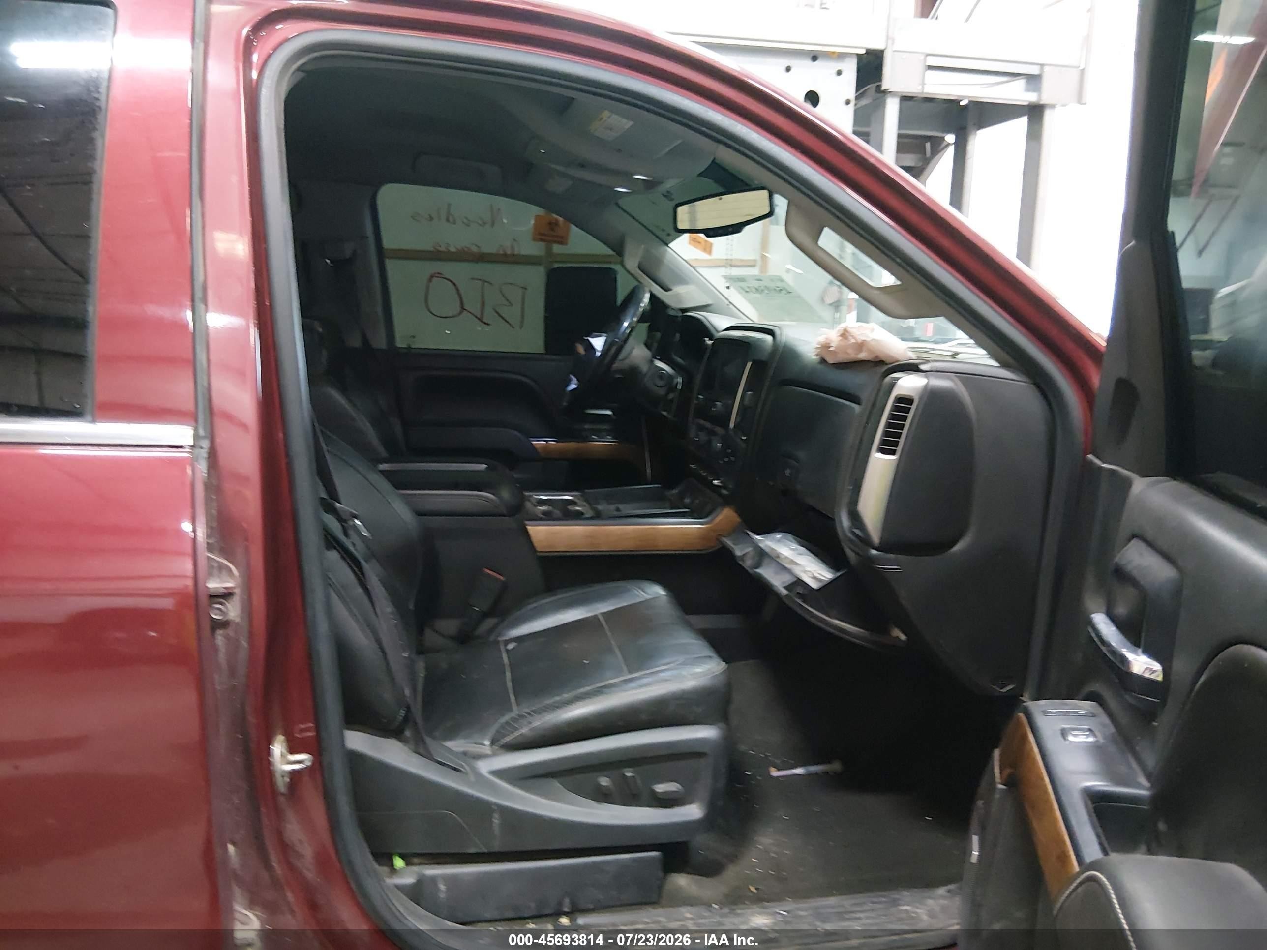 2015 Chevrolet Silverado 2500hd Built After Aug 14 Ltz Темно-бордовый vin: 1GC1KWE80FF648489