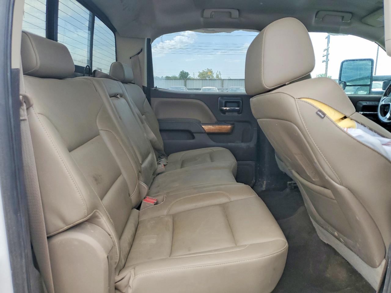 2015 Chevrolet Silverado K2500 Heavy Duty Ltz White vin: 1GC1KWE81FF565654