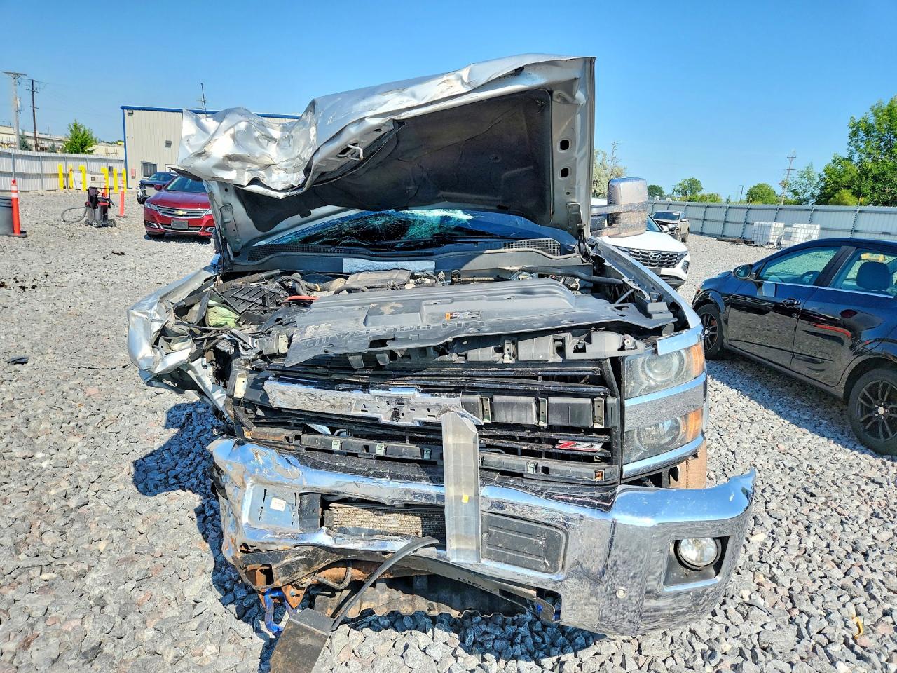 2015 Chevrolet 2500 Silver vin: 1GC1KWE81FF646069