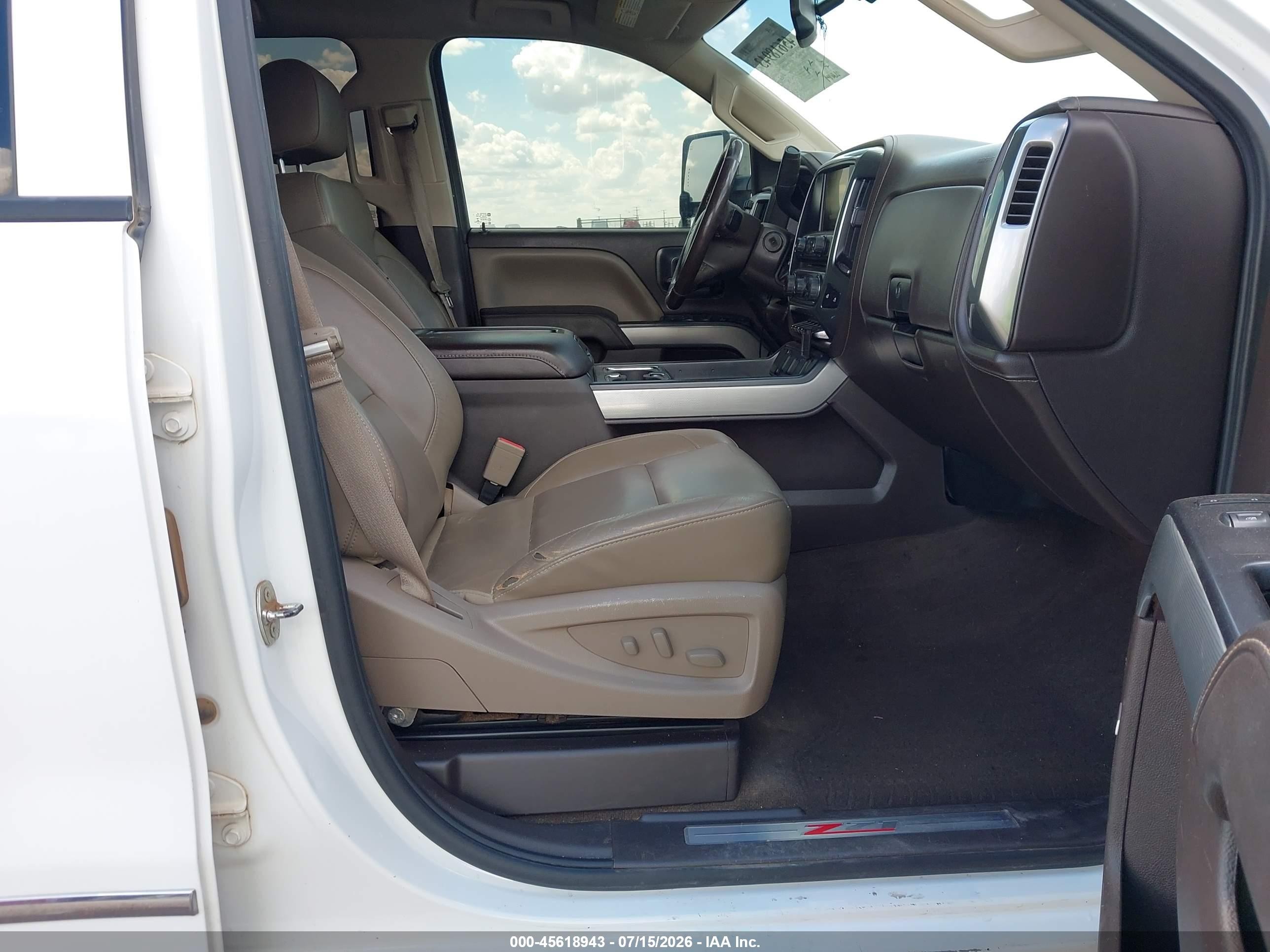 2015 Chevrolet Silverado 2500hd Ltz Белый vin: 1GC1KWE83FF181052