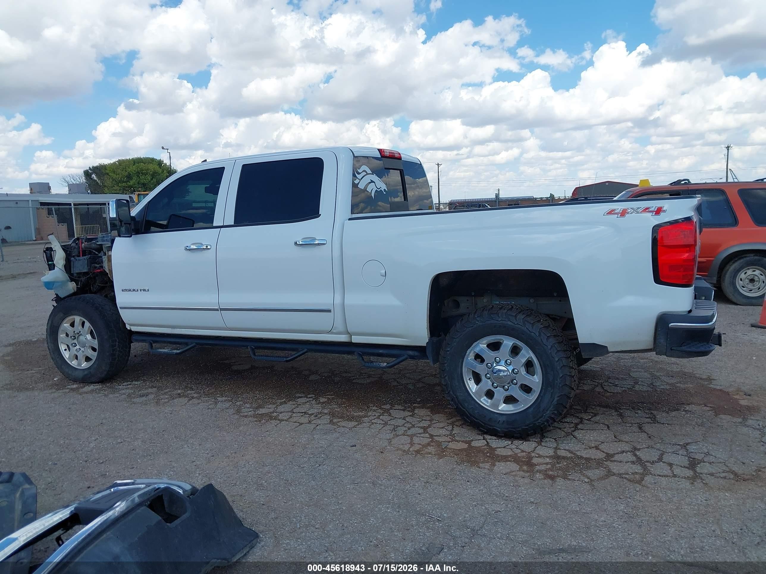 2015 Chevrolet Silverado 2500hd Ltz Белый vin: 1GC1KWE83FF181052