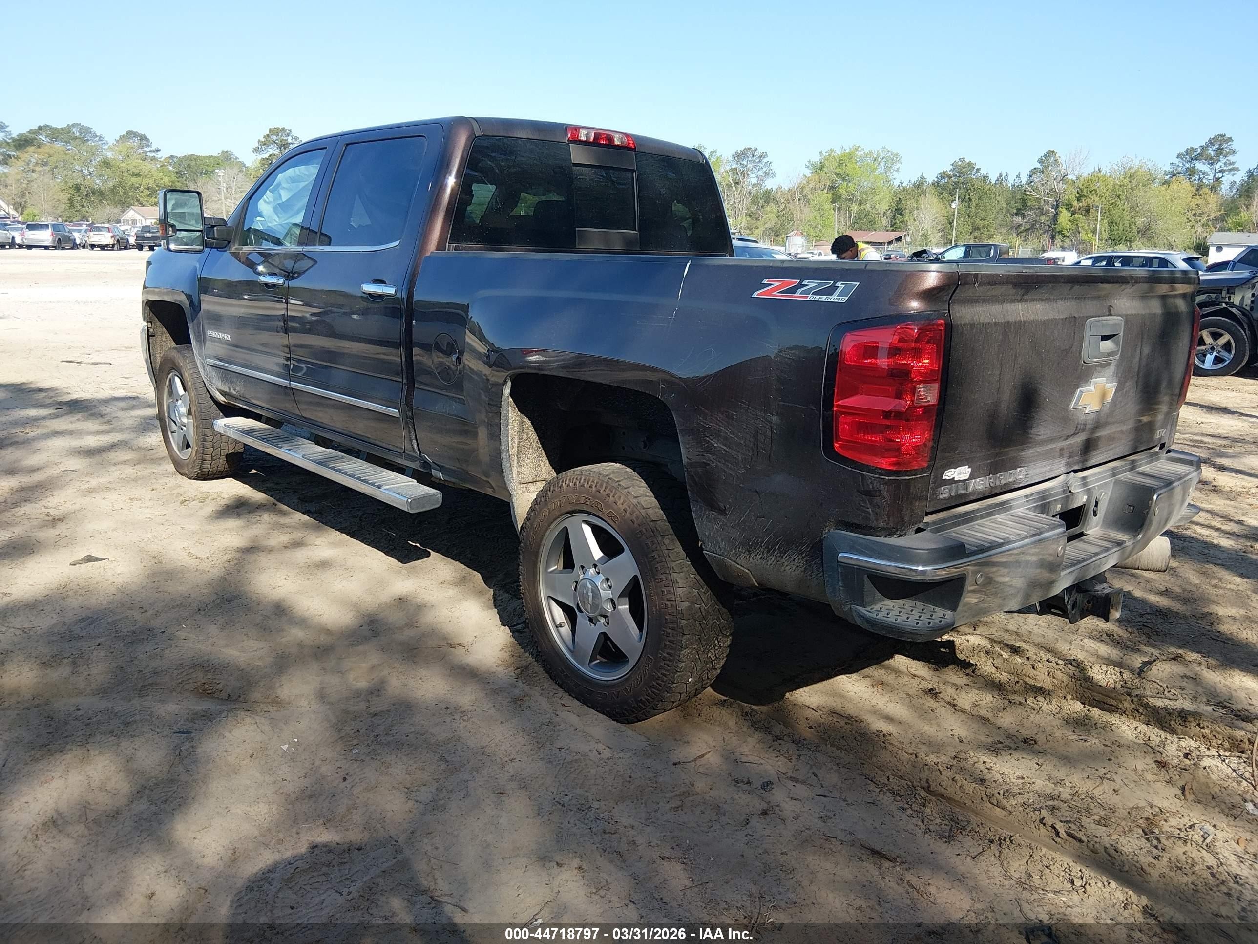 2016 Chevrolet Silverado 2500hd Ltz Коричневый vin: 1GC1KWE83GF230221