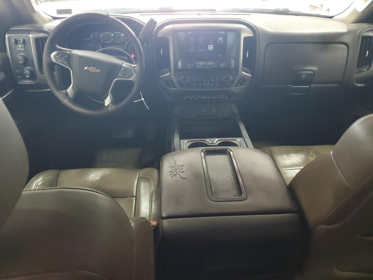 2015 Chevrolet Silverado K2500 Heavy Duty Ltz White vin: 1GC1KWE86FF195835 Damage: Front Center Armrest, Worn, Replacement Required