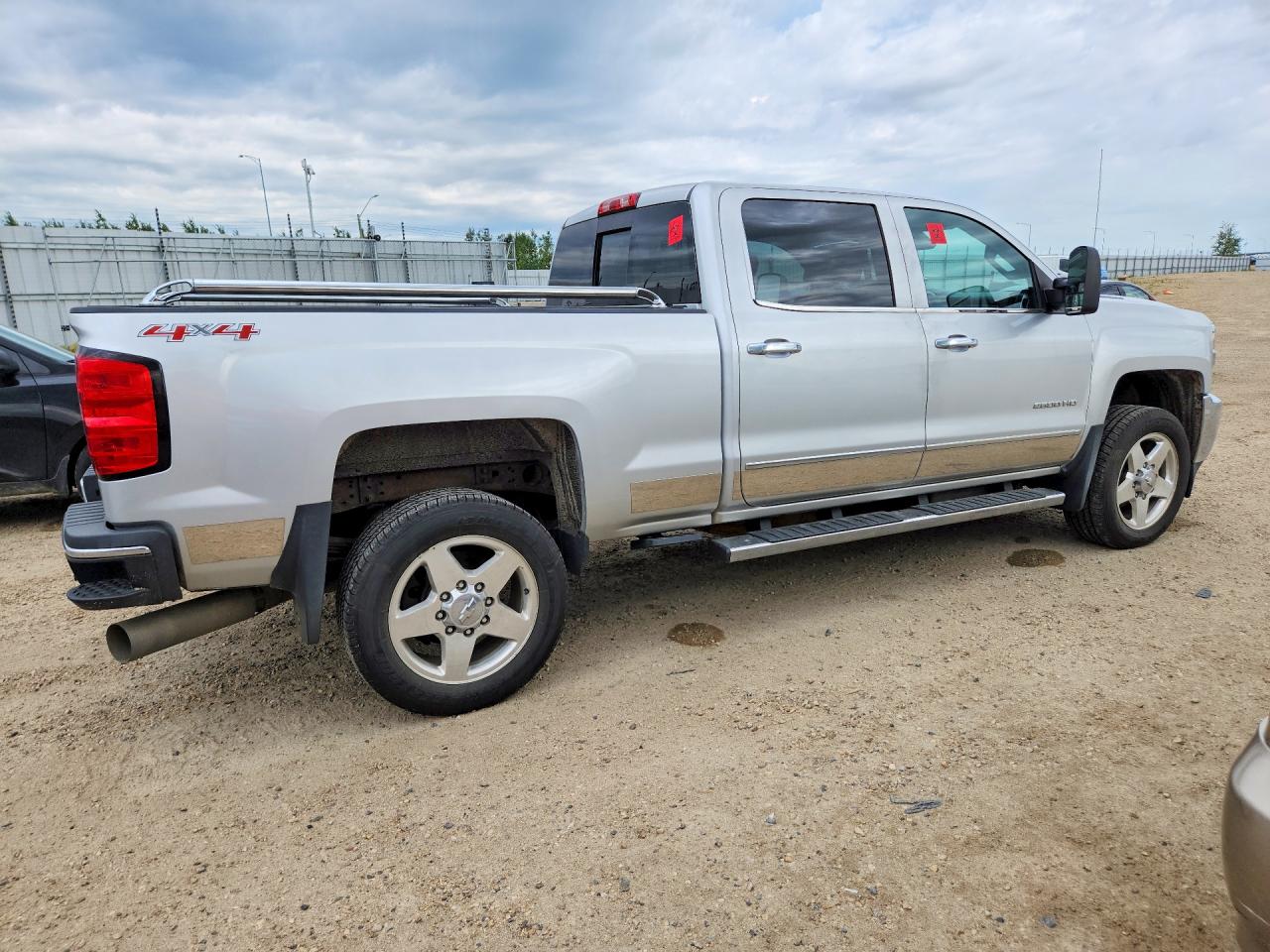 2015 Chevrolet Silverado K2500 Heavy Duty Ltz Silver vin: 1GC1KWE87FF195472