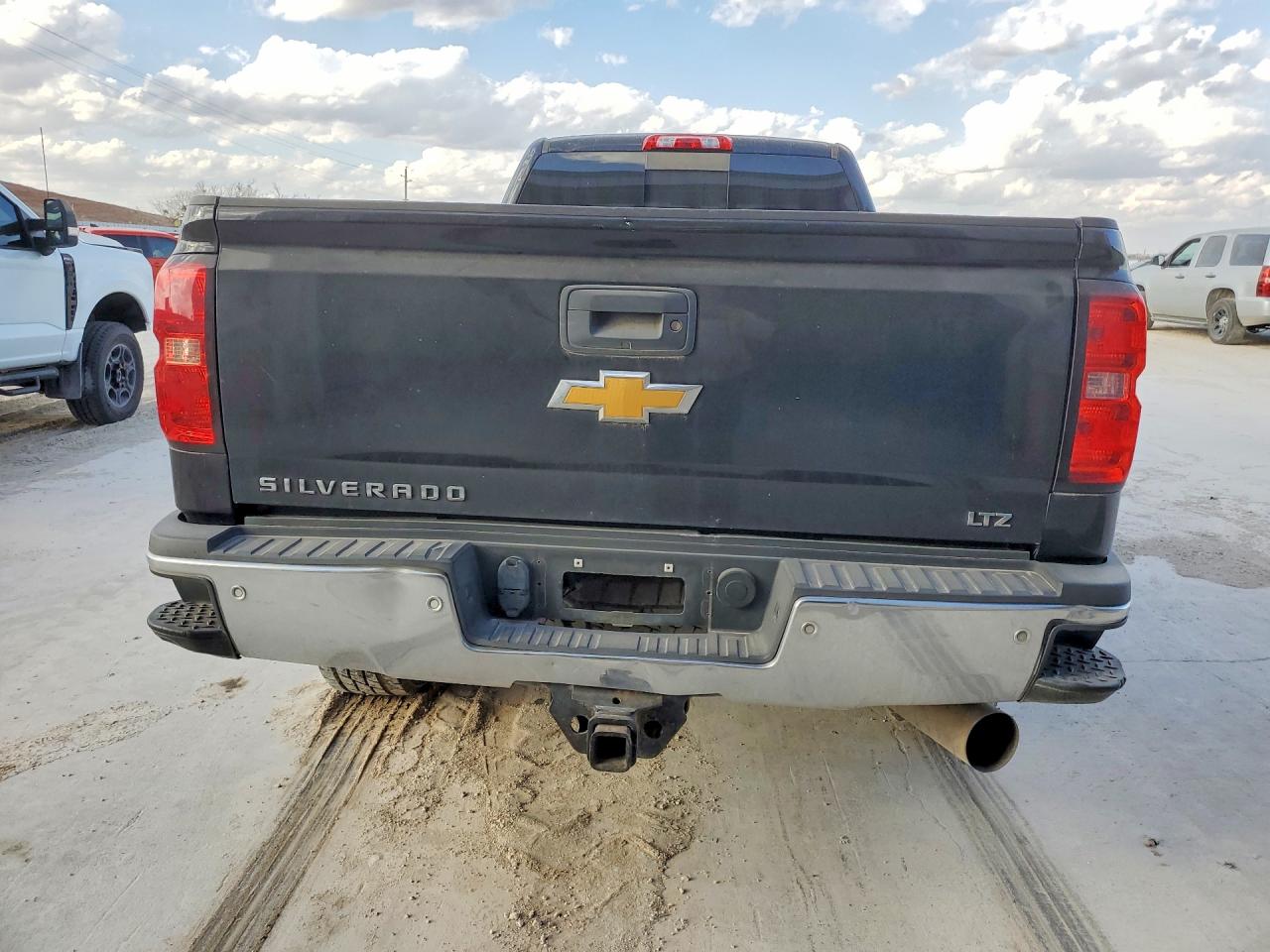 2015 Chevrolet Silverado K2500 Heavy Duty Ltz Черный vin: 1GC1KWE89FF501281