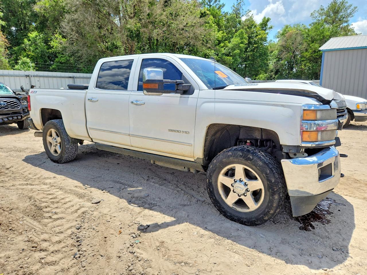 2015 Chevrolet Silverado K2500 Heavy Duty Ltz White vin: 1GC1KWE89FF632730
