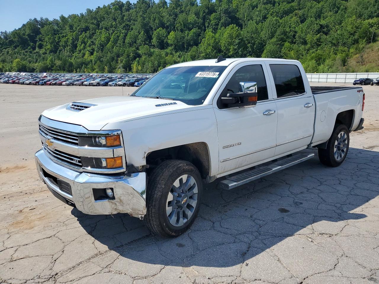 2017 Chevrolet Silverado K2500 Heavy Duty Ltz White vin: 1GC1KWEY8HF163262