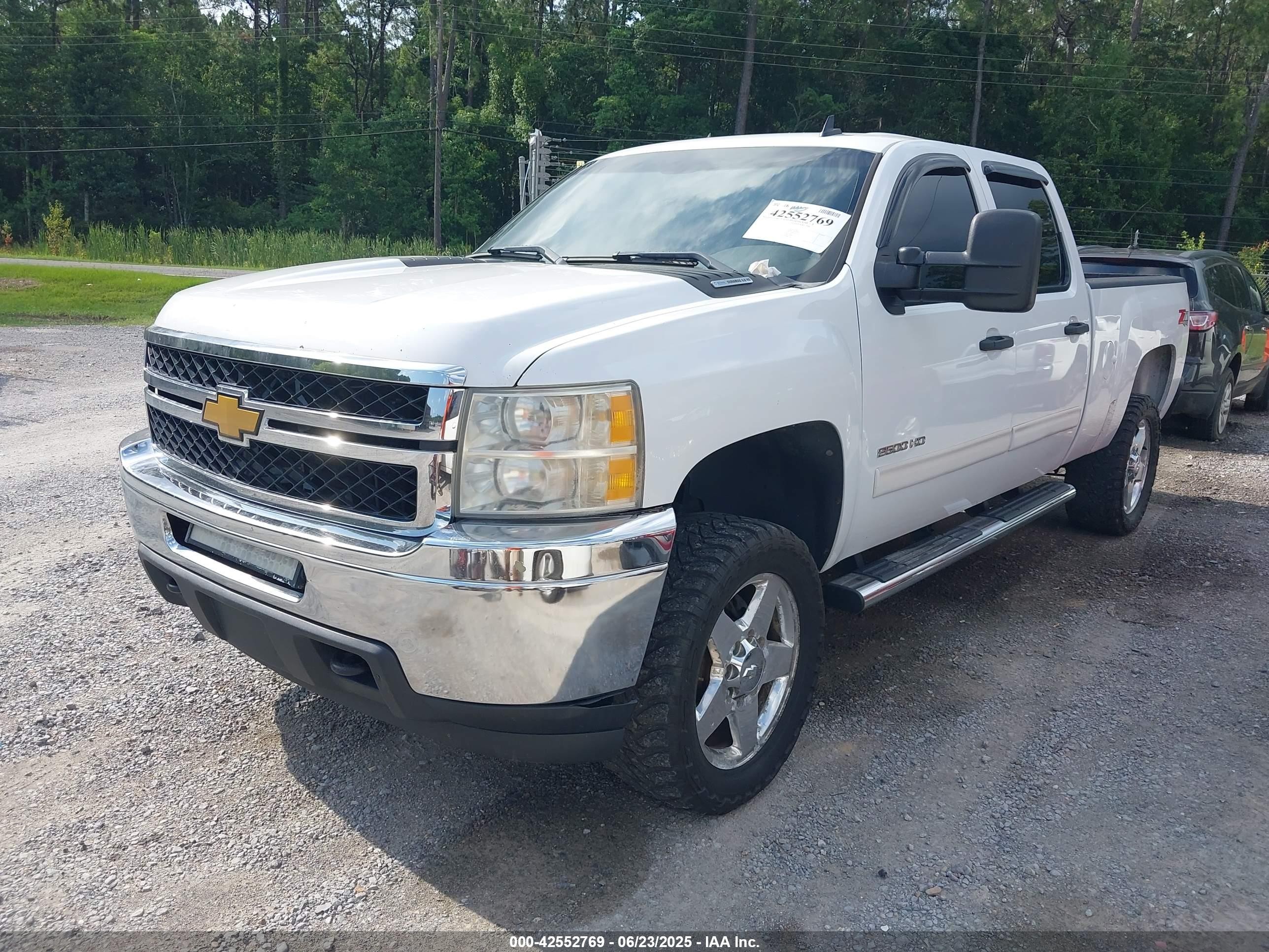 2011 Chevrolet Silverado 2500hd Lt White vin: 1GC1KXC82BF113408