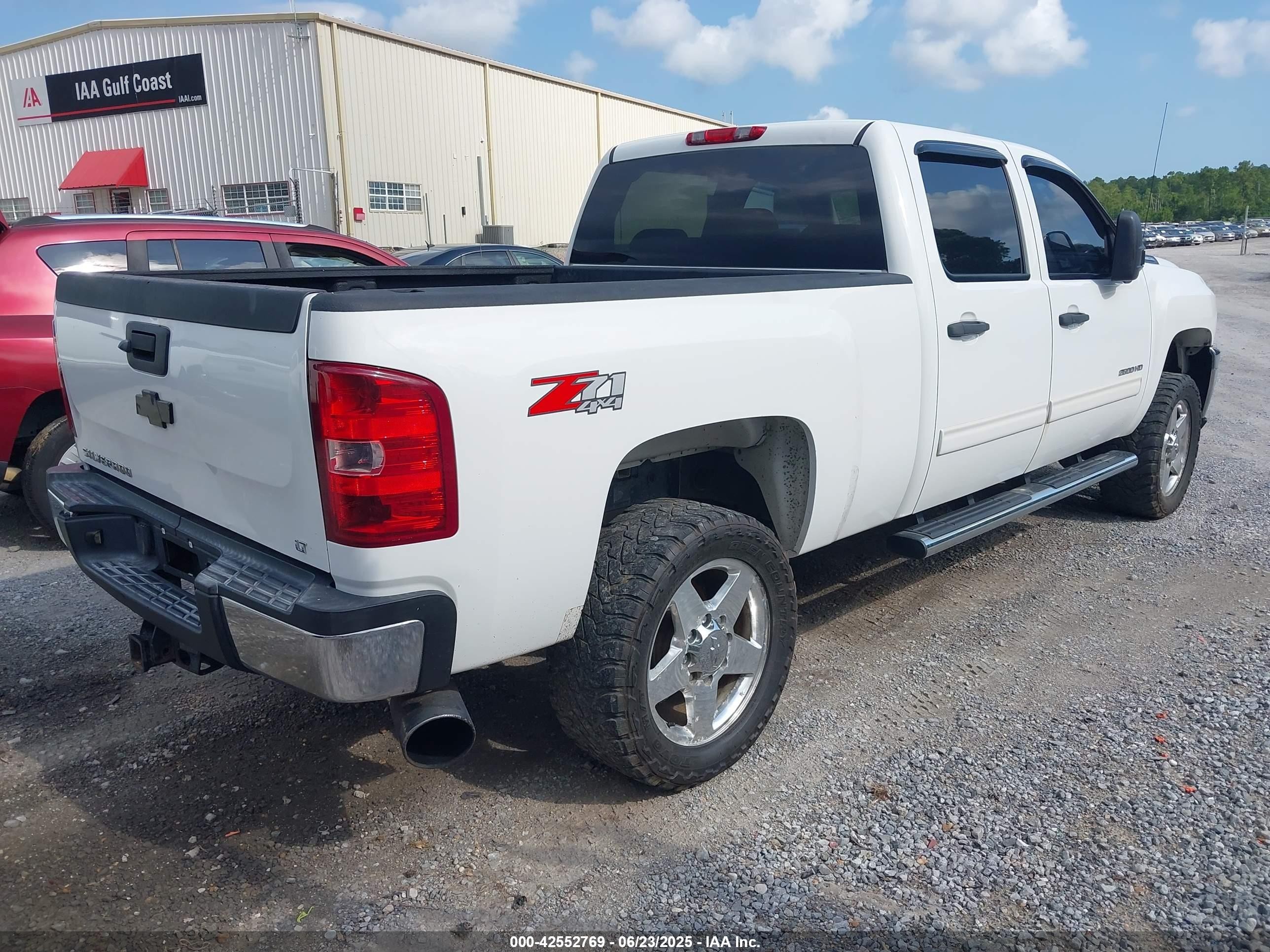 2011 Chevrolet Silverado 2500hd Lt White vin: 1GC1KXC82BF113408