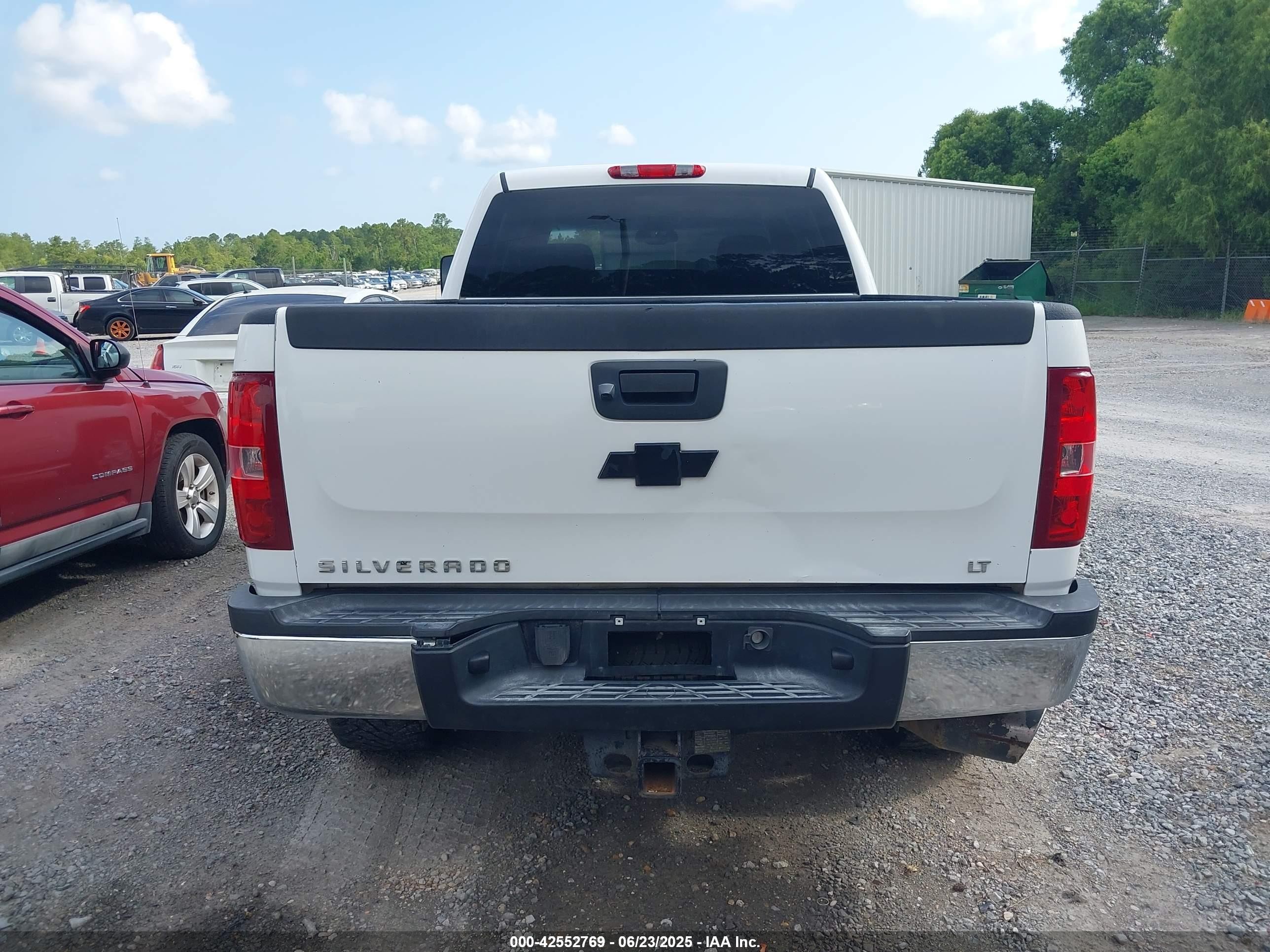 2011 Chevrolet Silverado 2500hd Lt White vin: 1GC1KXC82BF113408