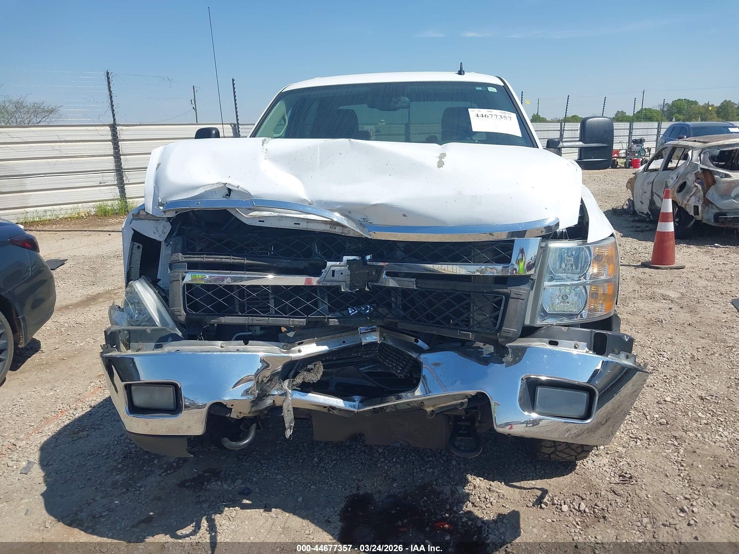 2012 Chevrolet Silverado 2500hd Lt Белый vin: 1GC1KXC89CF240741