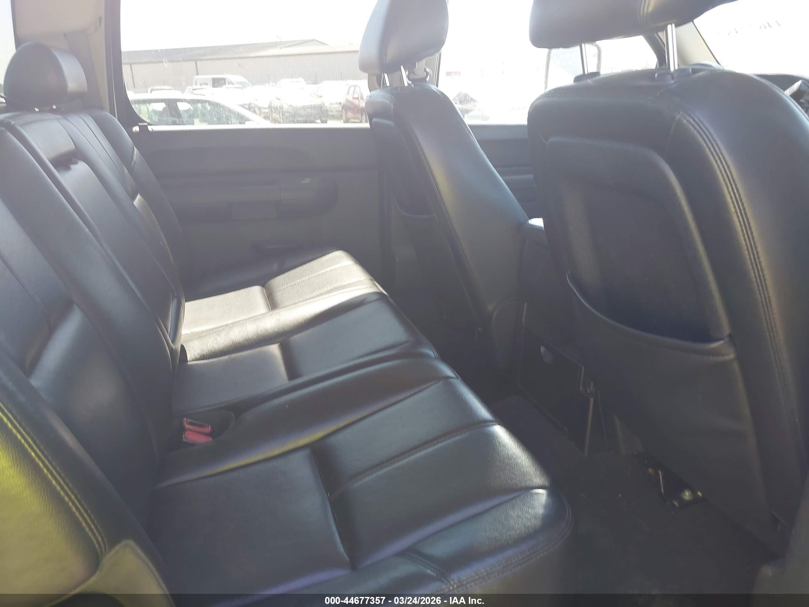 2012 Chevrolet Silverado 2500hd Lt Белый vin: 1GC1KXC89CF240741
