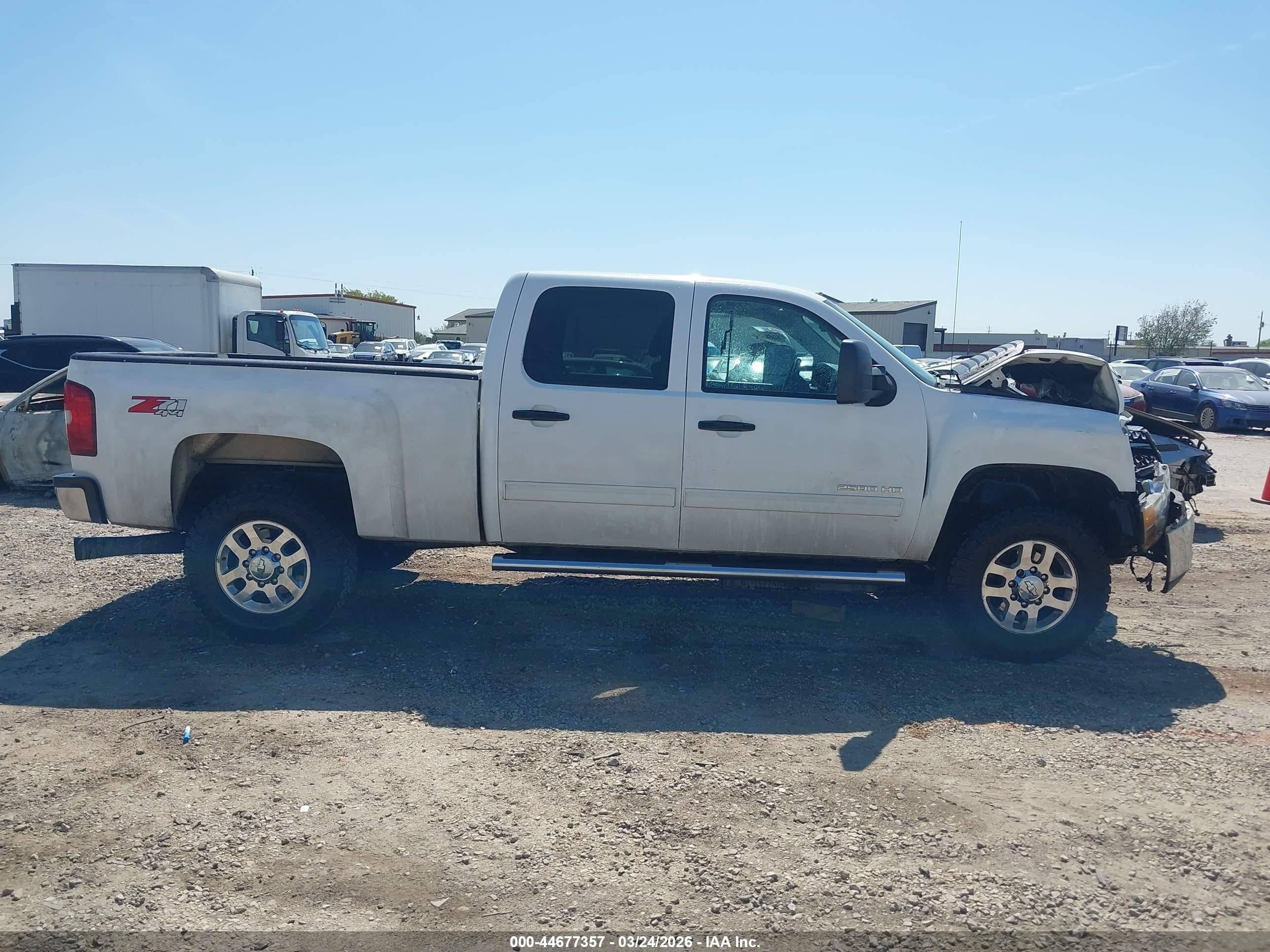 2012 Chevrolet Silverado 2500hd Lt Белый vin: 1GC1KXC89CF240741