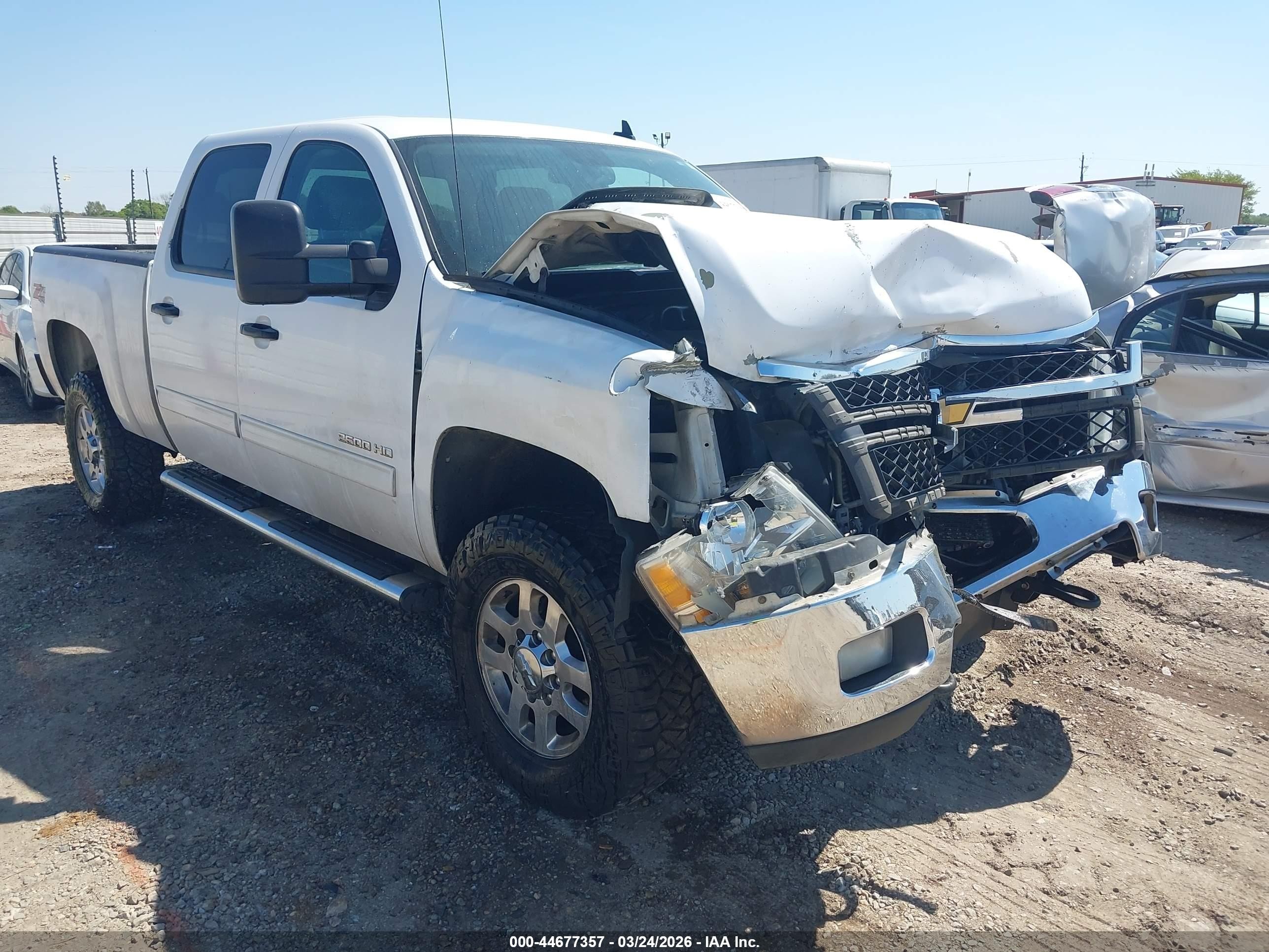 2012 Chevrolet Silverado 2500hd Lt White vin: 1GC1KXC89CF240741
