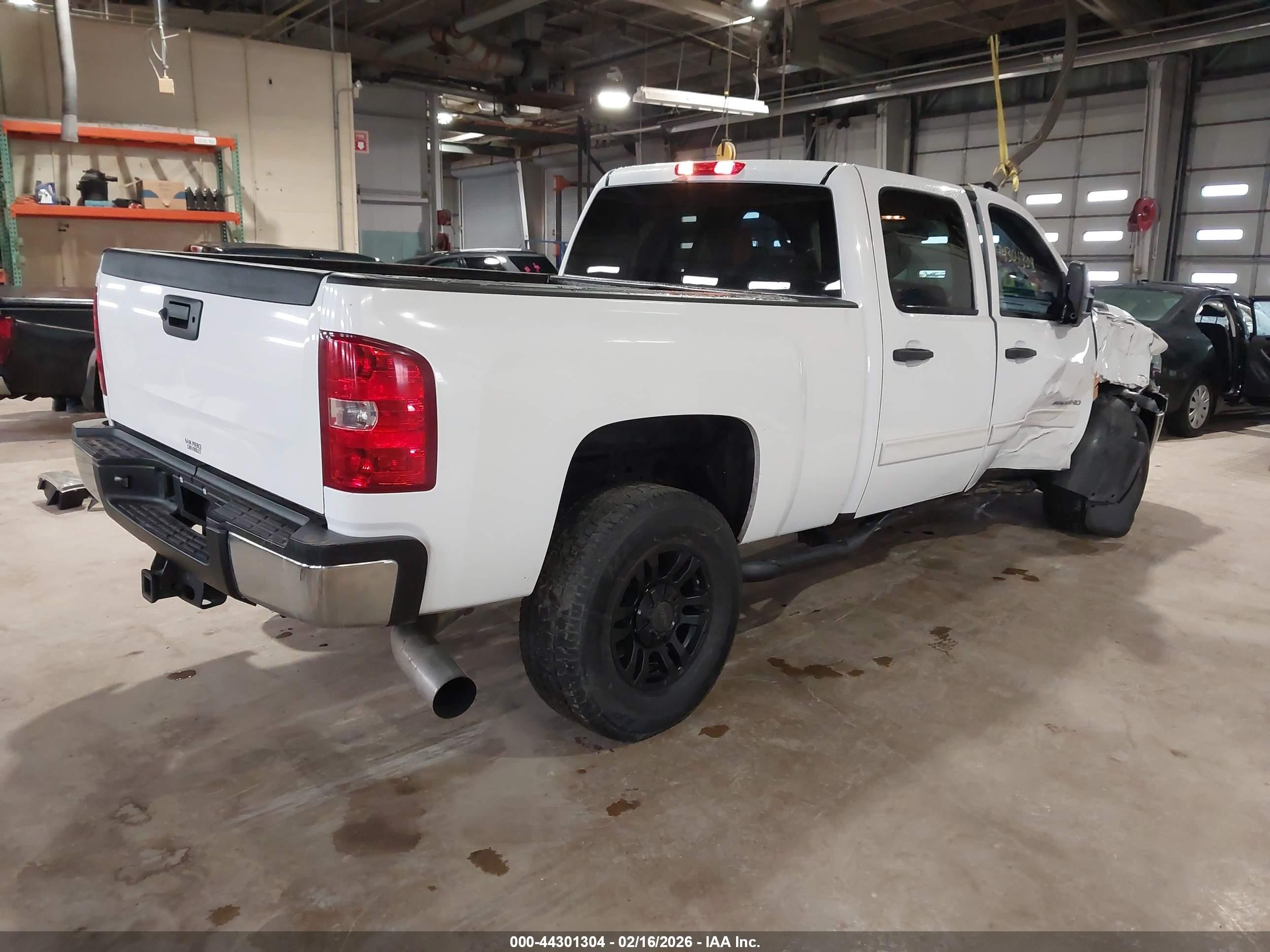 2014 Chevrolet Silverado 2500hd Lt White vin: 1GC1KXC89EF170970