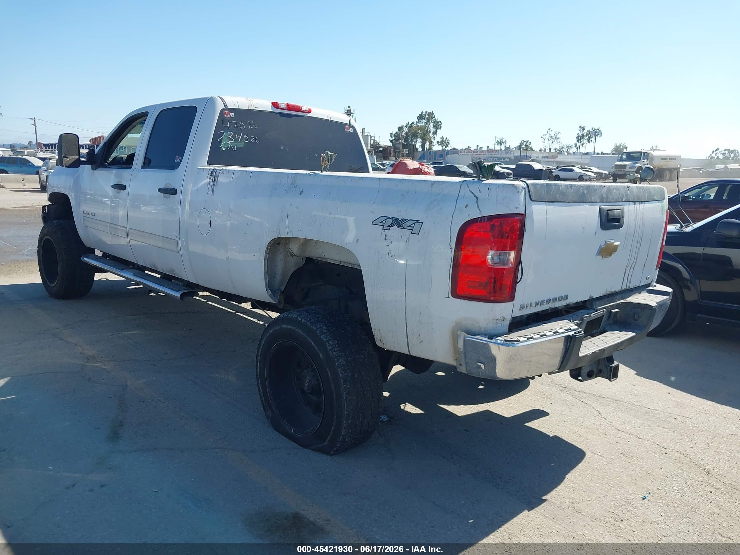 2011 Chevrolet Silverado 2500hd Lt White vin: 1GC1KXCG0BF234526