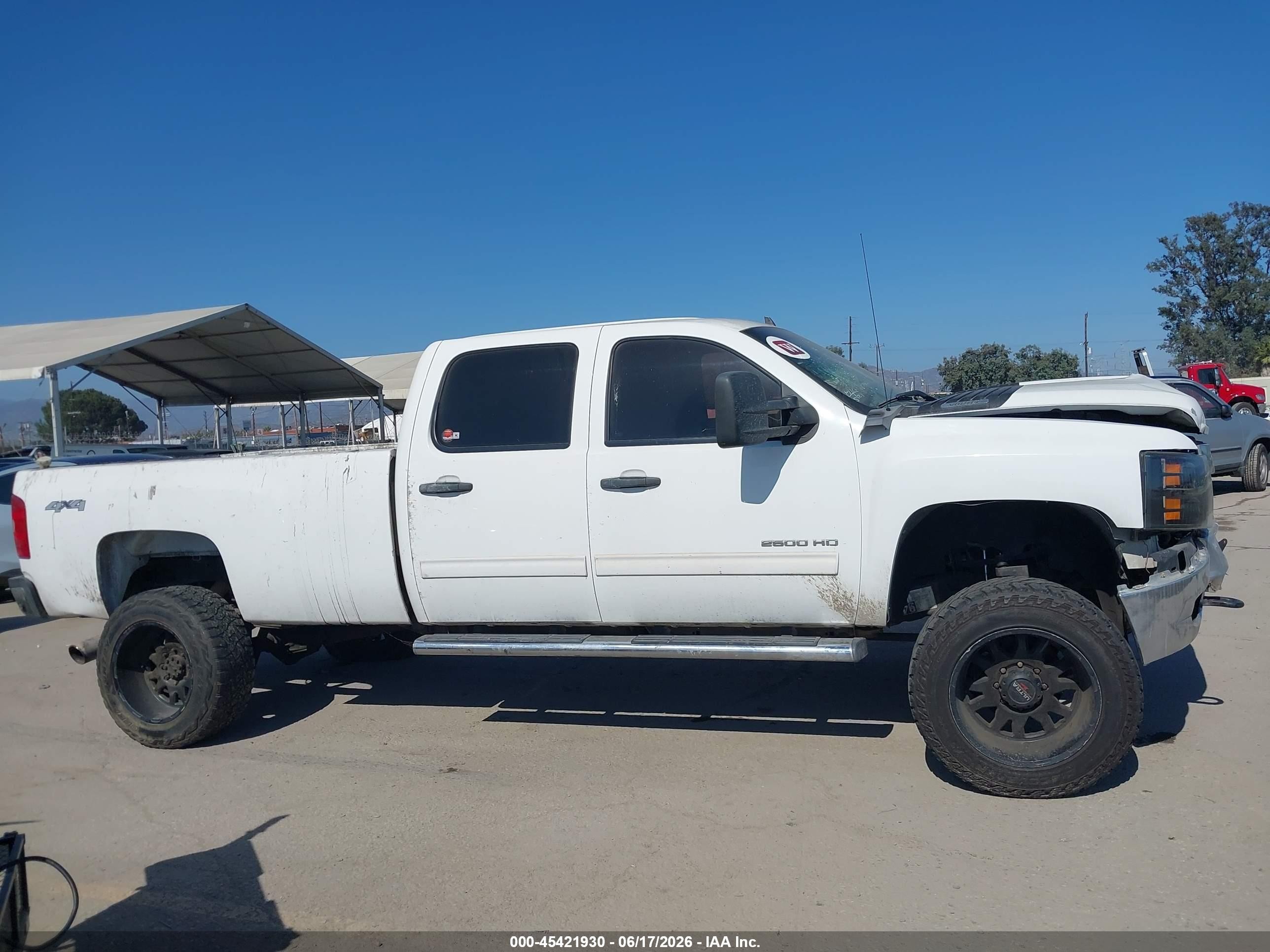 2011 Chevrolet Silverado 2500hd Lt White vin: 1GC1KXCG0BF234526