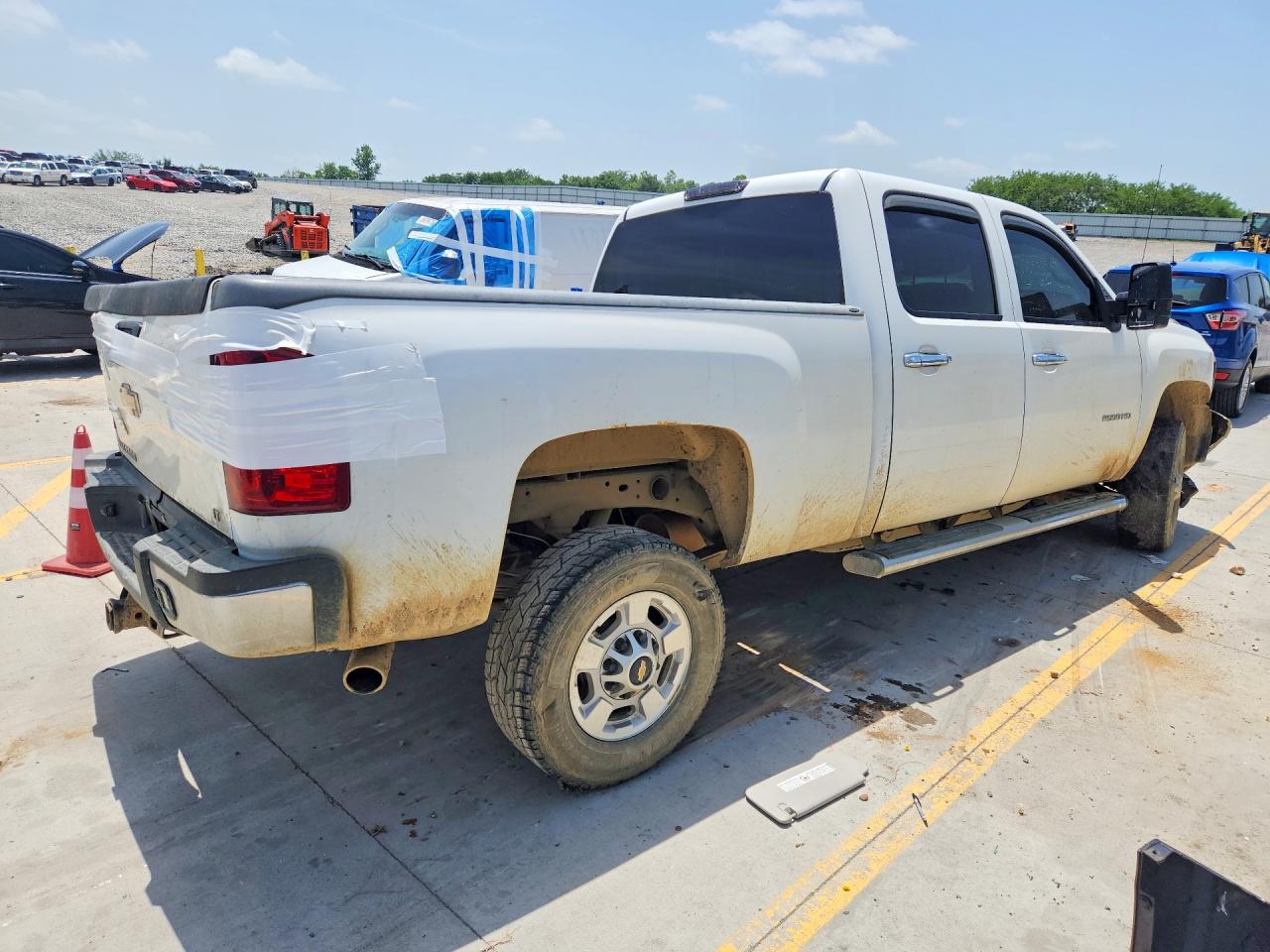 2011 Chevrolet Silverado K2500 Heavy Duty Lt White vin: 1GC1KXCG3BF101369
