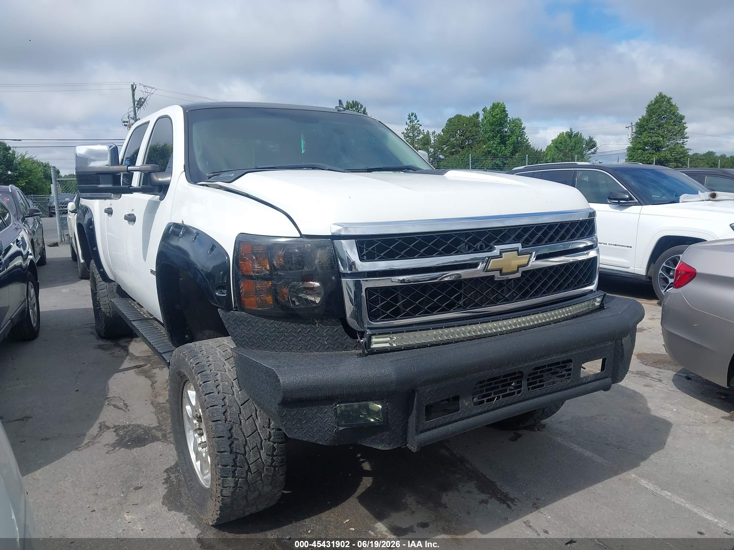 2013 Chevrolet Silverado 2500hd Lt White vin: 1GC1KXCG3DF221353
