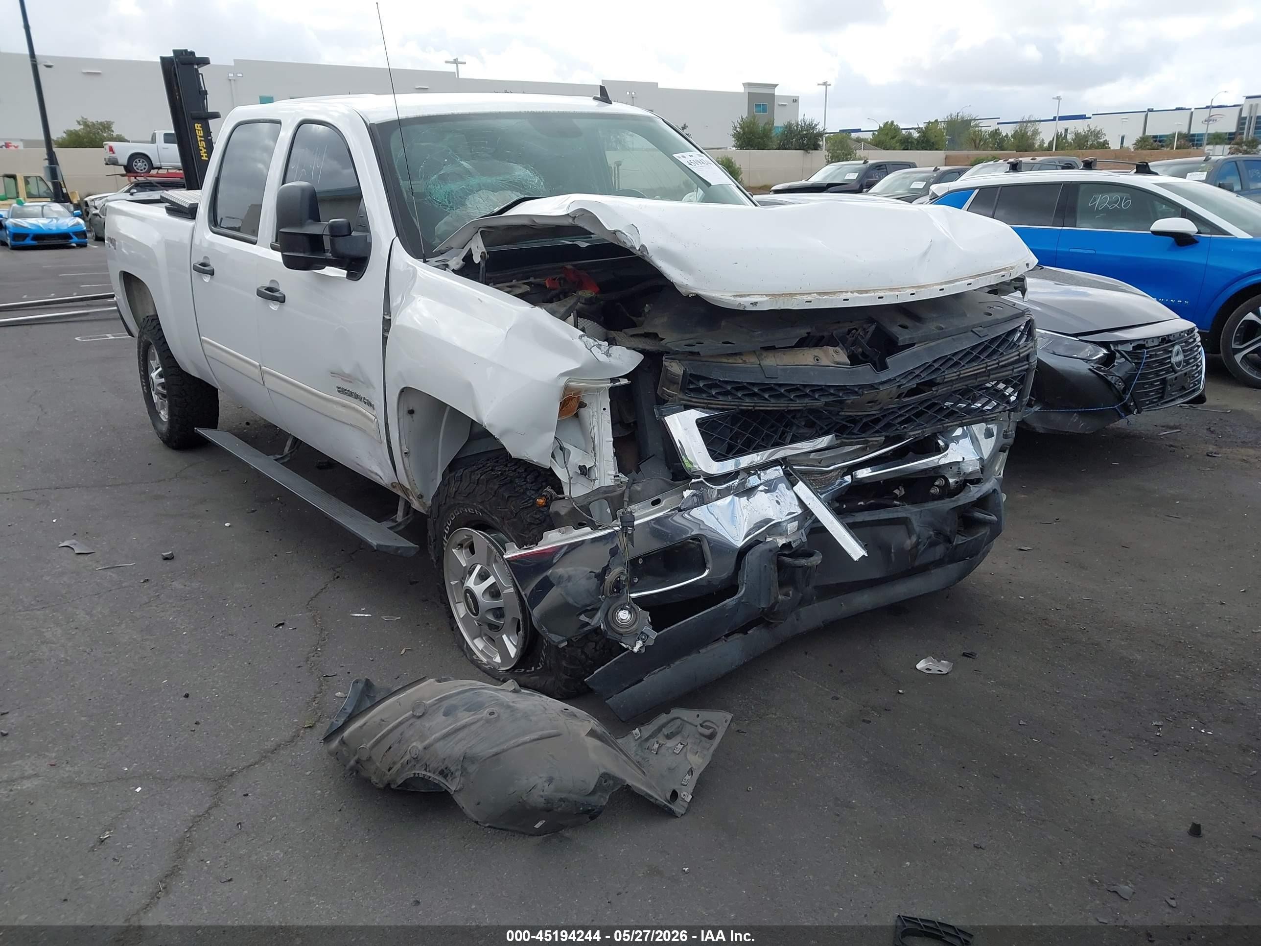 2013 Chevrolet Silverado 2500hd Lt White vin: 1GC1KXCG8DF183649