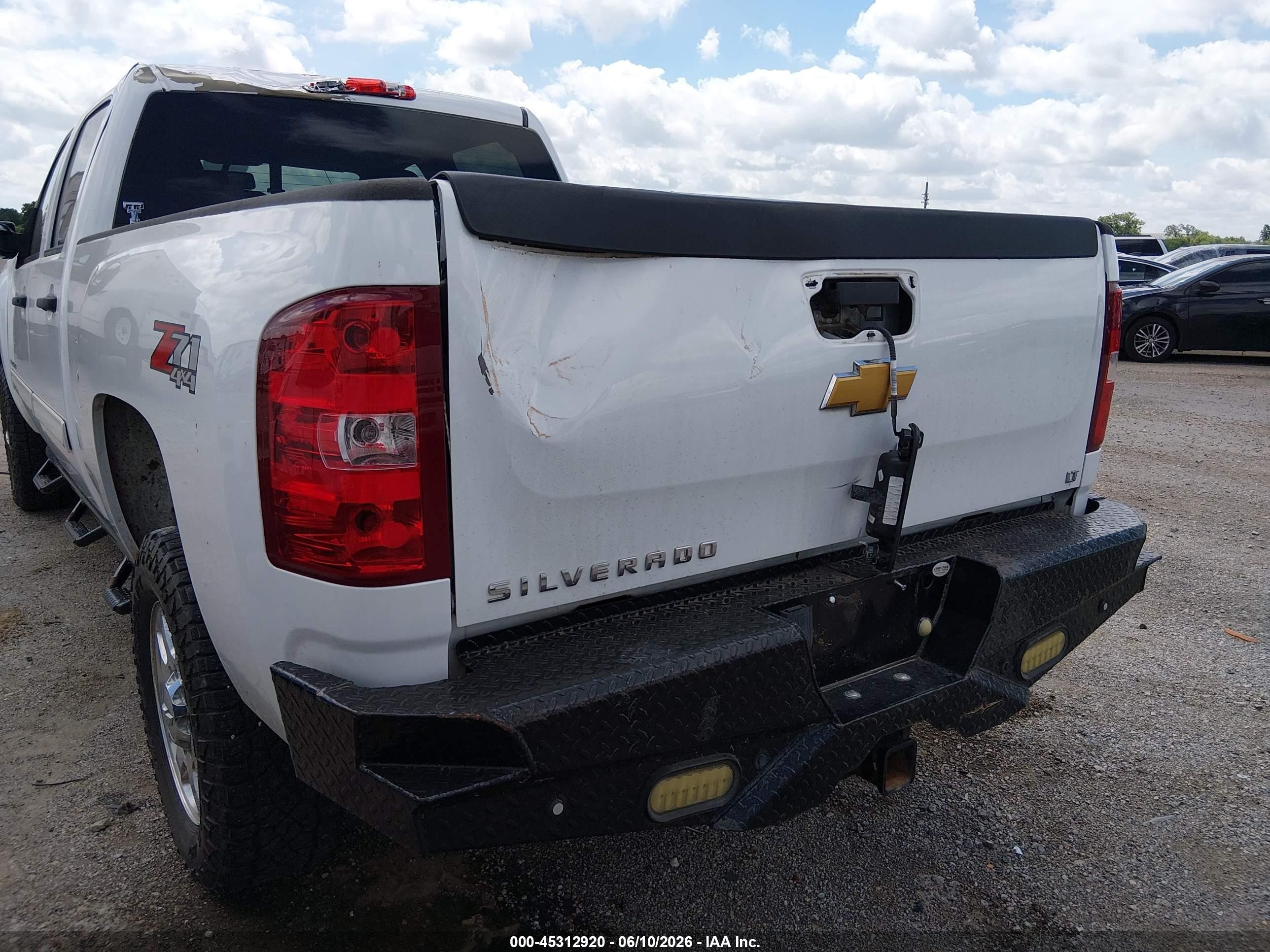 2014 Chevrolet Silverado 2500hd Lt White vin: 1GC1KXCG8EF171406