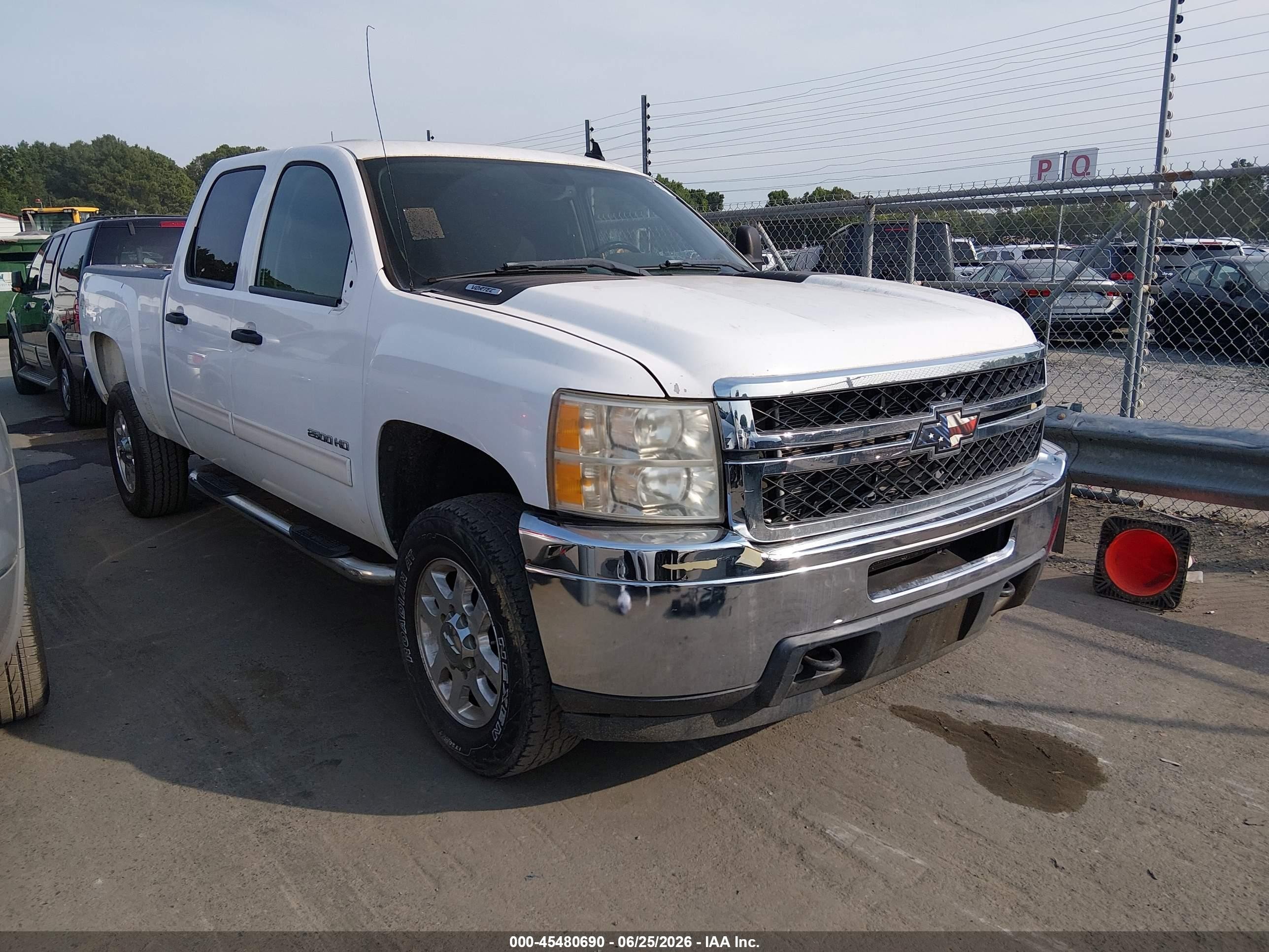 2011 Chevrolet Silverado 2500hd Lt White vin: 1GC1KXCG9BF192096