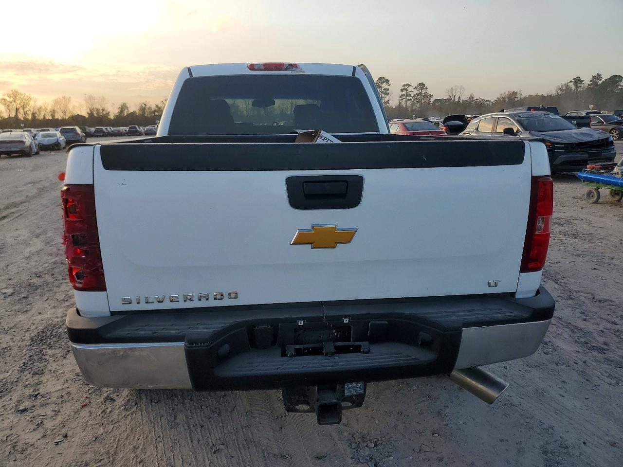 2014 Chevrolet Silverado K2500 Heavy Duty Lt White vin: 1GC1KXE81EF165615