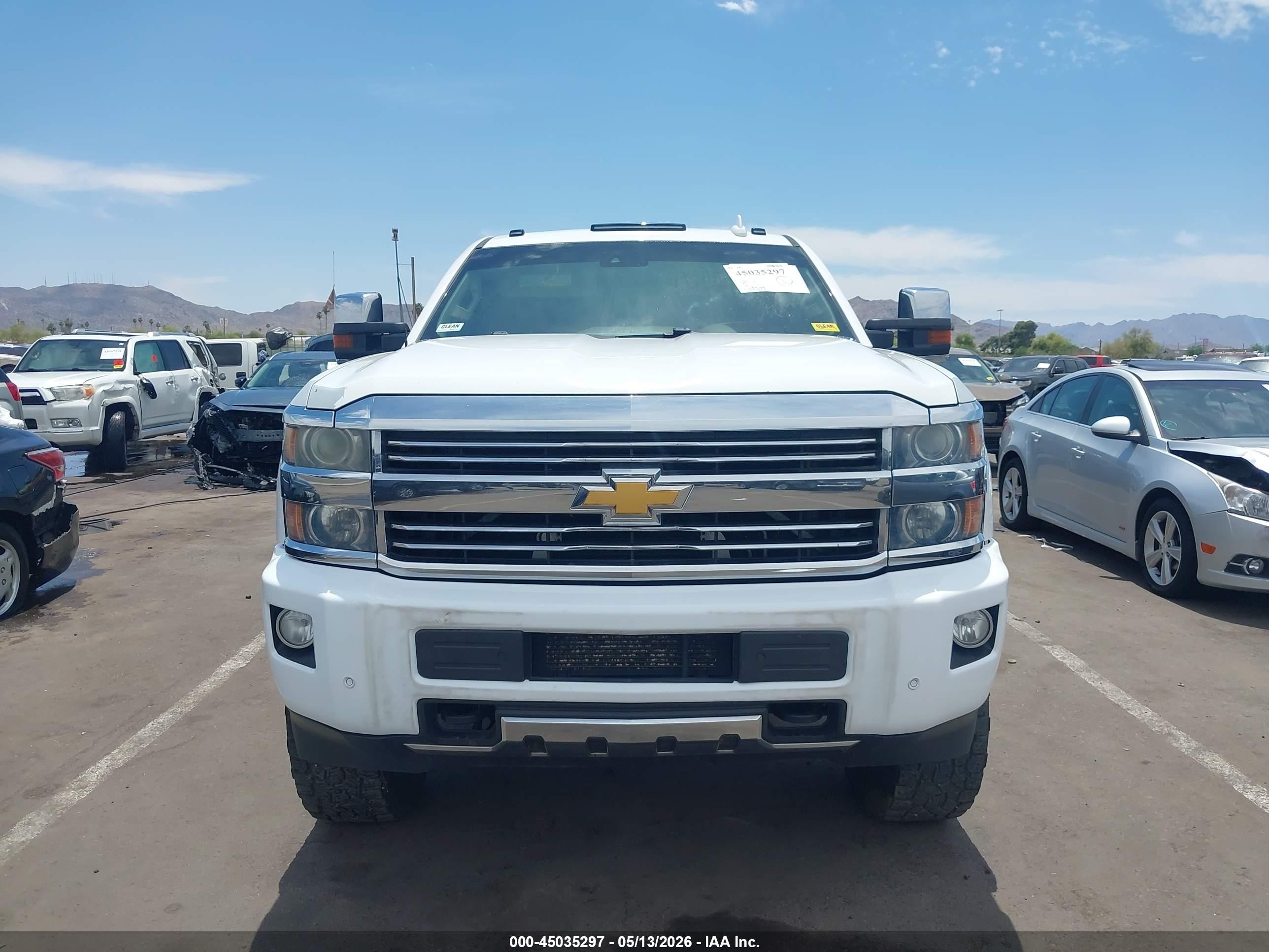2015 Chevrolet Silverado 2500hd High Country White vin: 1GC1KXE81FF595775