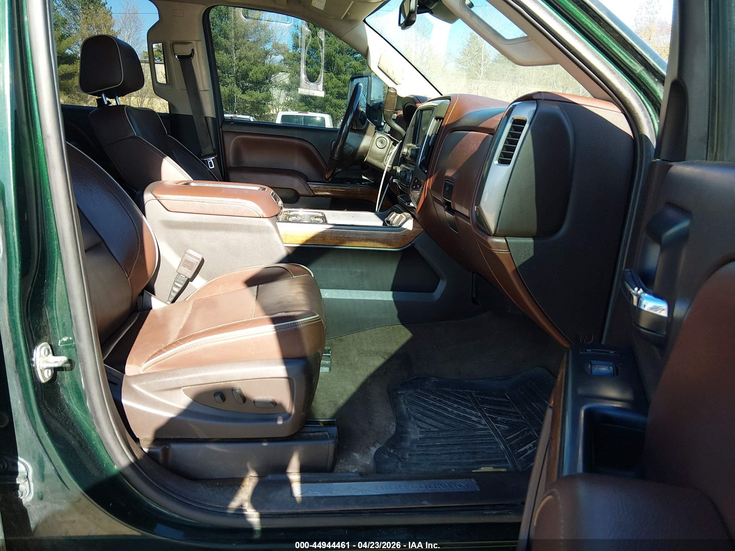 2015 Chevrolet Silverado 2500hd High Country Green vin: 1GC1KXE83FF516820