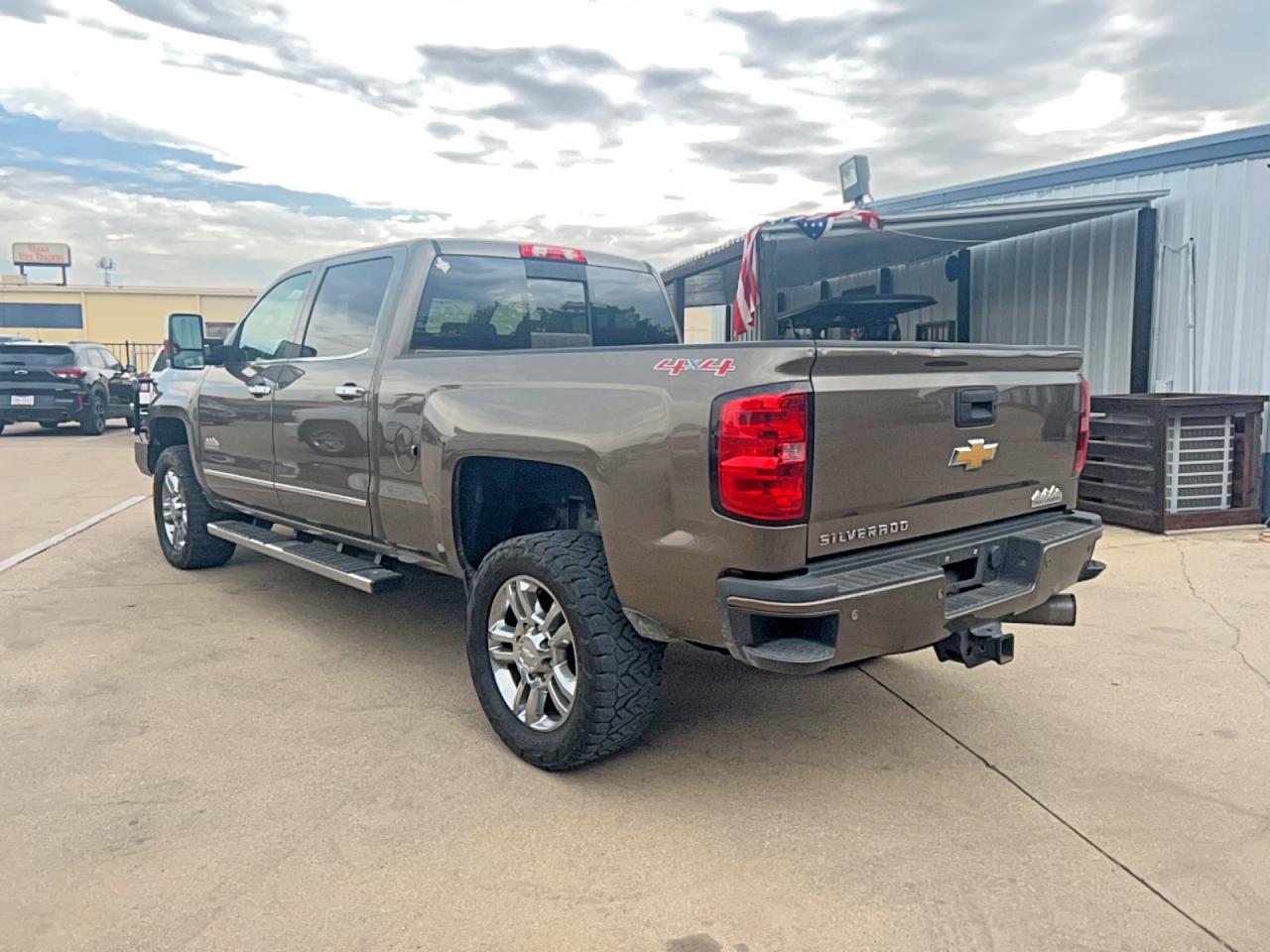 2015 Chevrolet Silverado K2500 High Country Brown vin: 1GC1KXE88FF617187