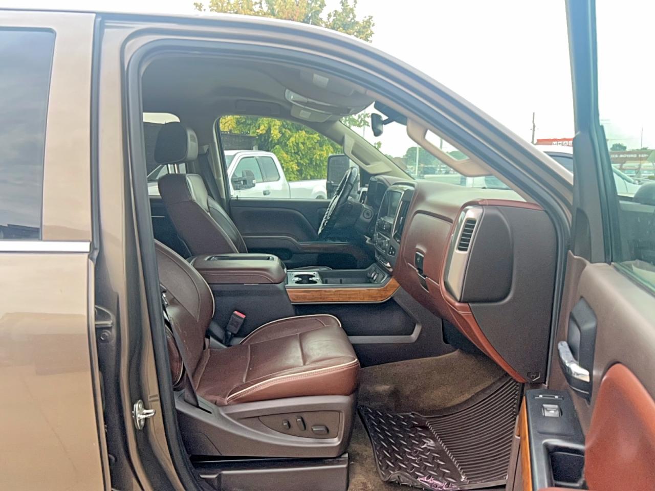 2015 Chevrolet Silverado K2500 High Country Brown vin: 1GC1KXE88FF617187