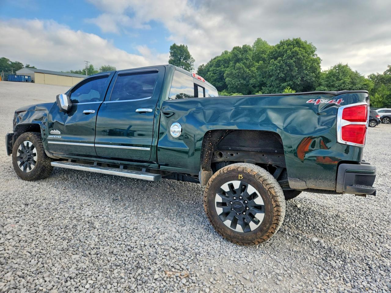 2015 Chevrolet Silverado K2500 High Country Green vin: 1GC1KXEG6FF527902