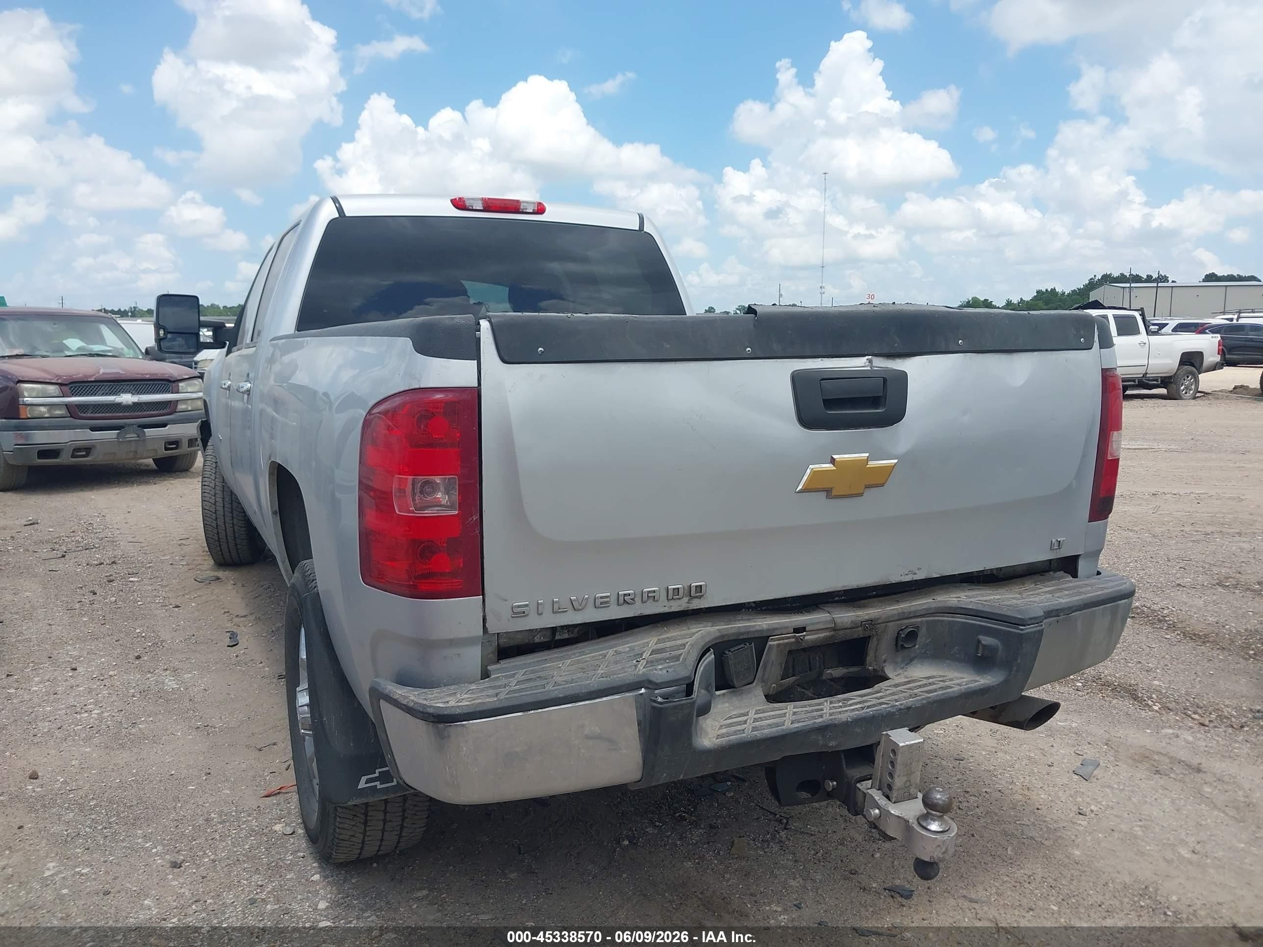 2014 Chevrolet Silverado 2500hd Lt Silver vin: 1GC1KXEG7EF157820