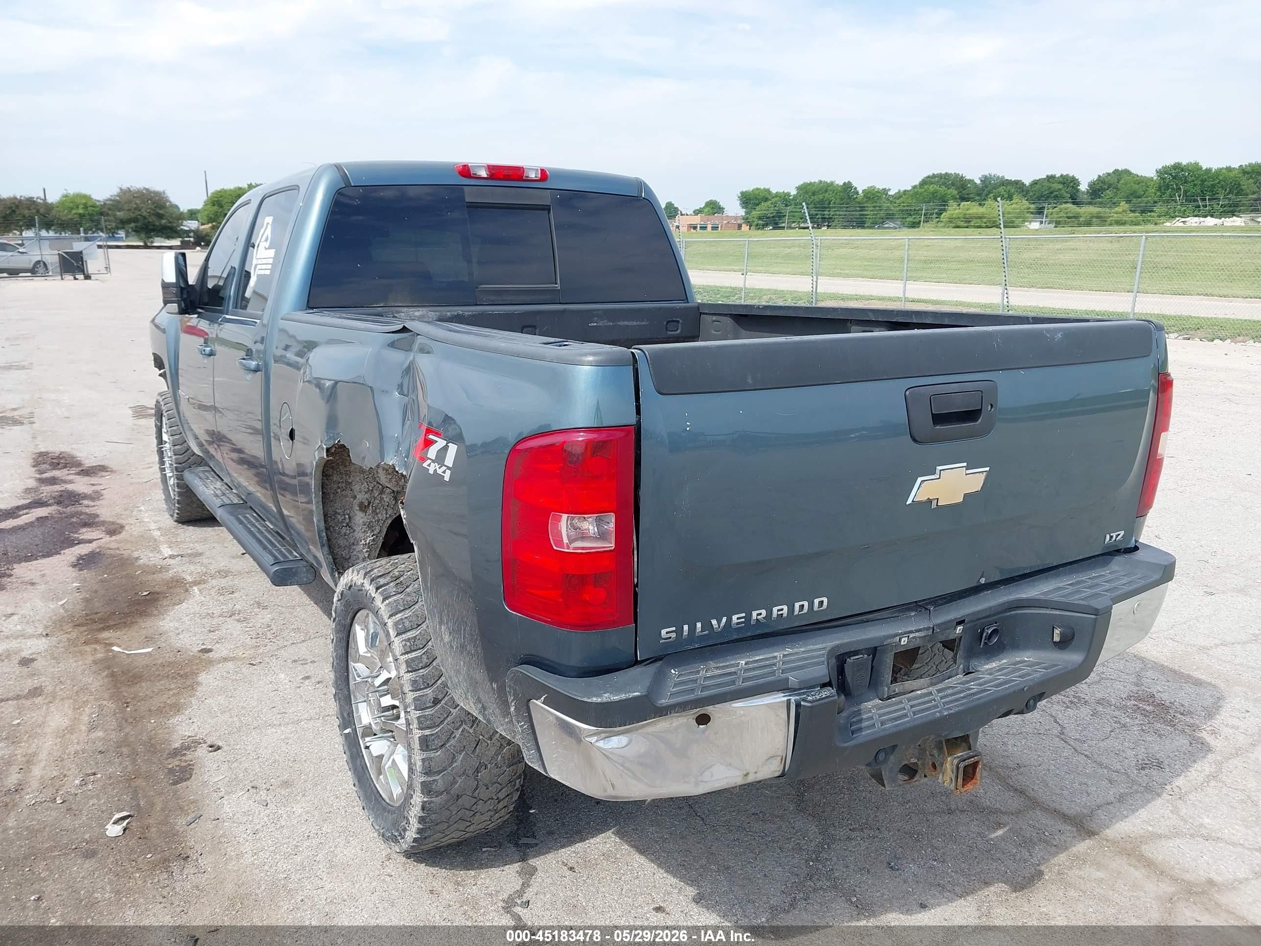 2011 Chevrolet Silverado 2500hd Ltz Blue vin: 1GC1KYC82BF120722