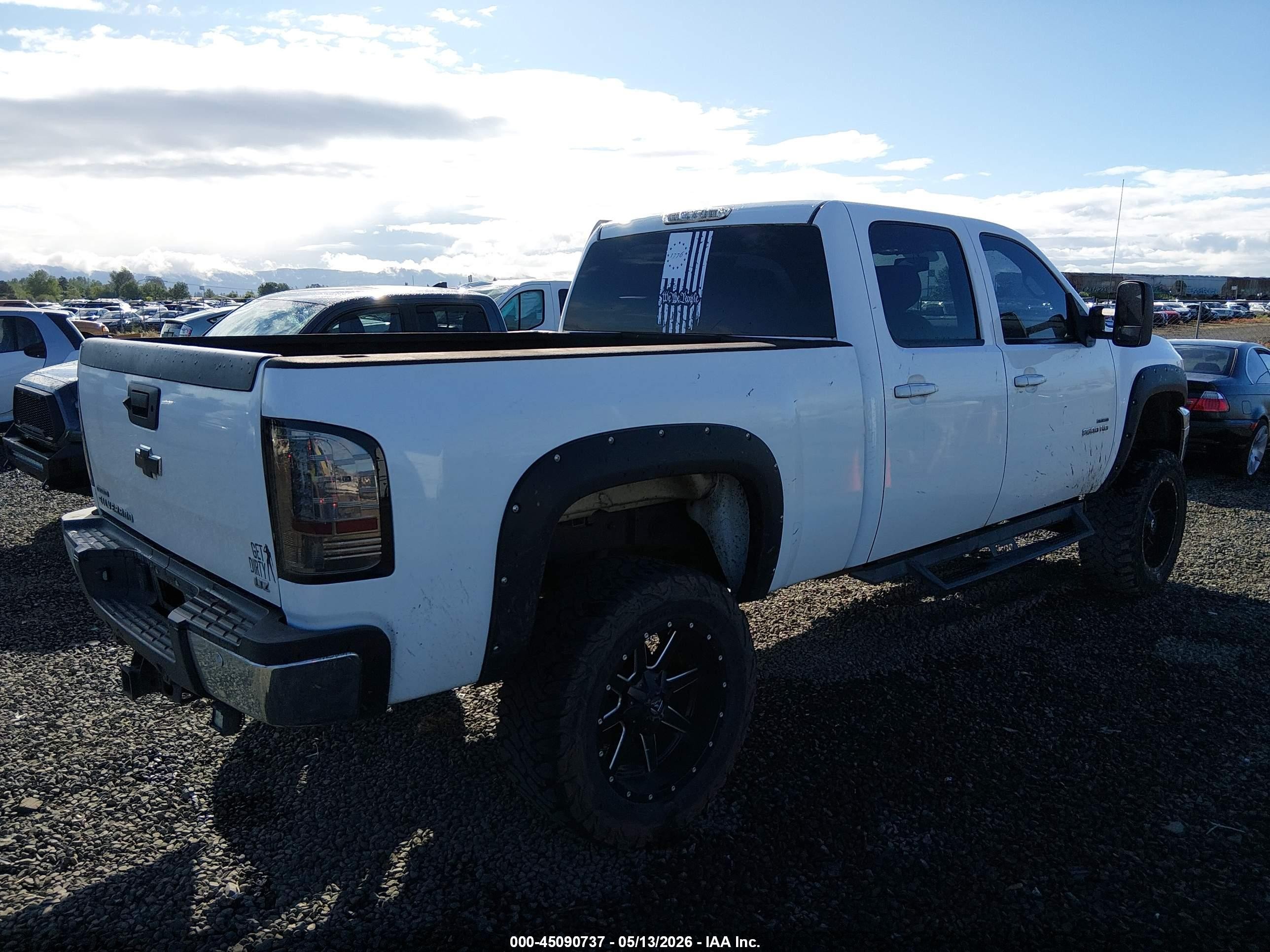 2011 Chevrolet Silverado 2500hd Ltz White vin: 1GC1KYC83BF240951
