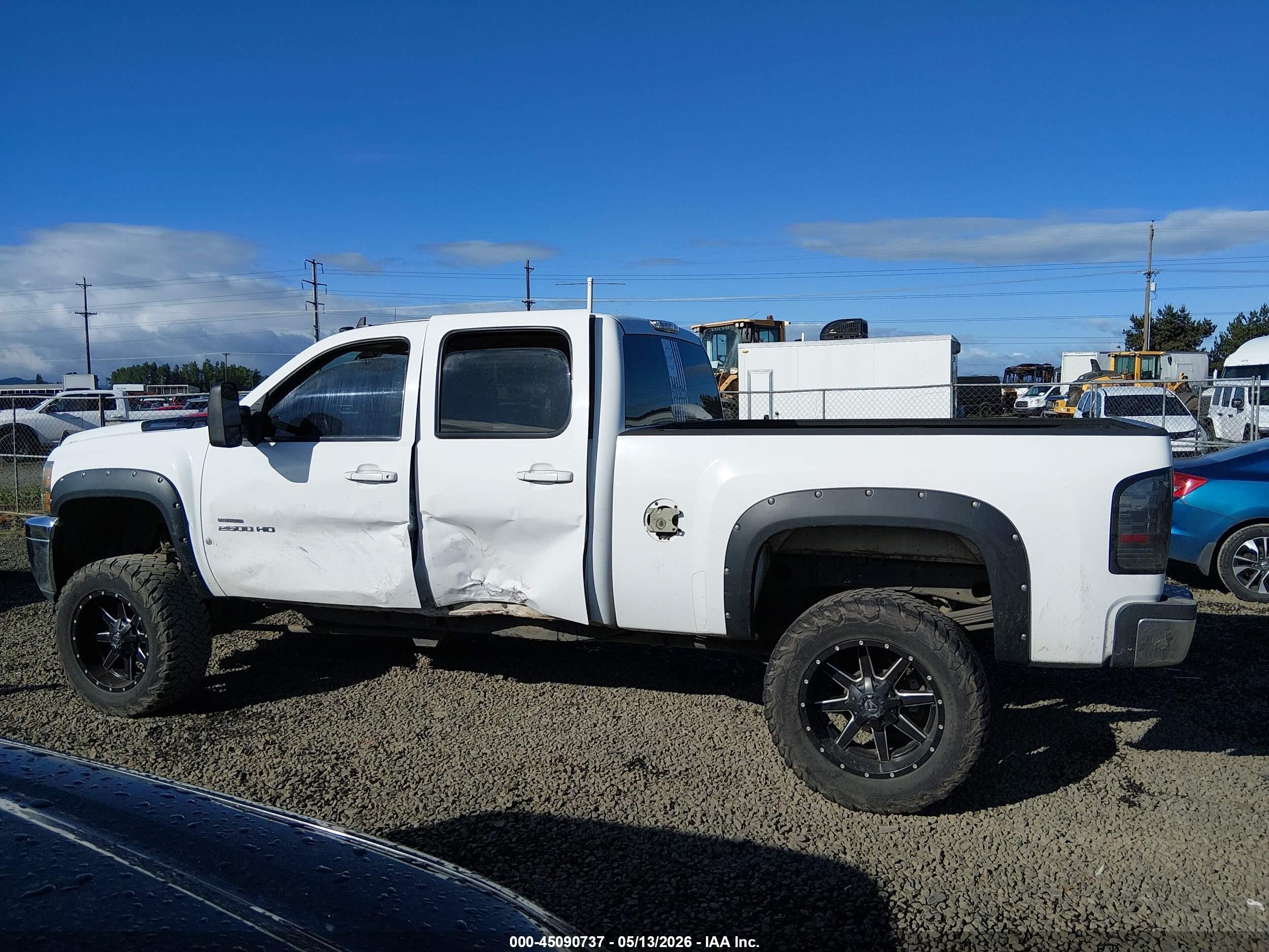 2011 Chevrolet Silverado 2500hd Ltz White vin: 1GC1KYC83BF240951